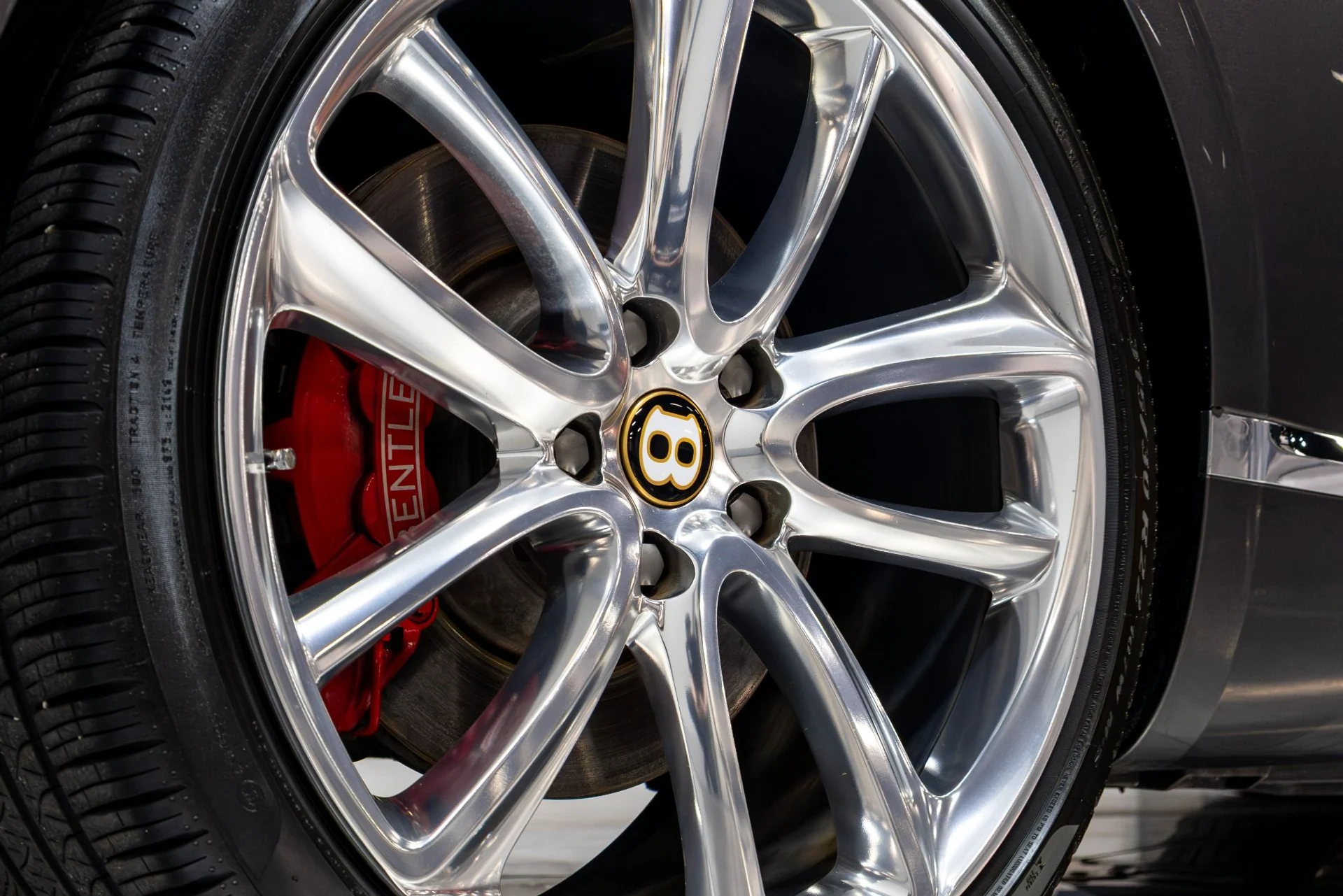 mph042_2463062909_Used_2020_Bentley_Continental_GT_V8_1775255845_5efd9ec32a