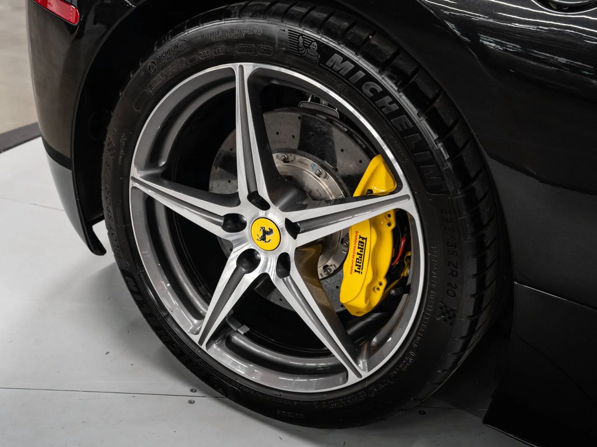 mph042_2479132148_ferrari_458_italia_2015_f95975275f