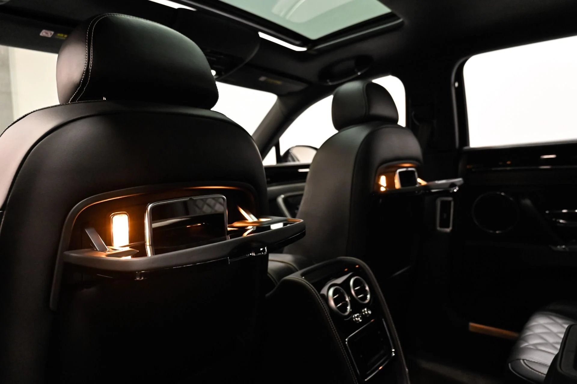mph042_2479643222_Used_2017_Bentley_Flying_Spur_V8_S_1789414009_cb70f4c9c5