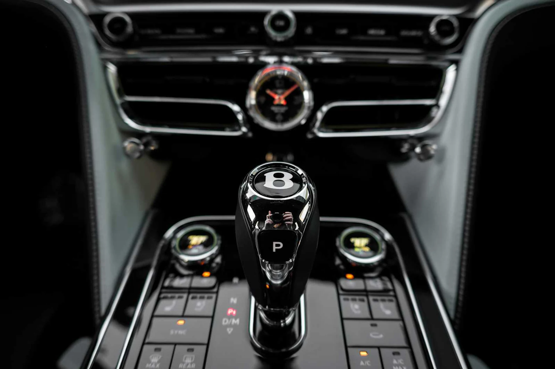 mph042_2499610490_0439973b769d1d1075e17d849399b720x_e9feea7ef1