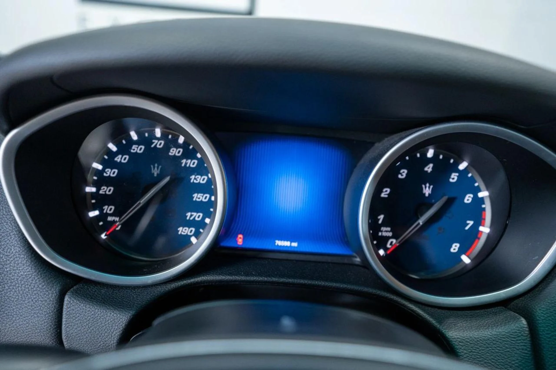 mph042_2503064054_d428725d0ad54f8f199326210c3e12ae_cef64a126f