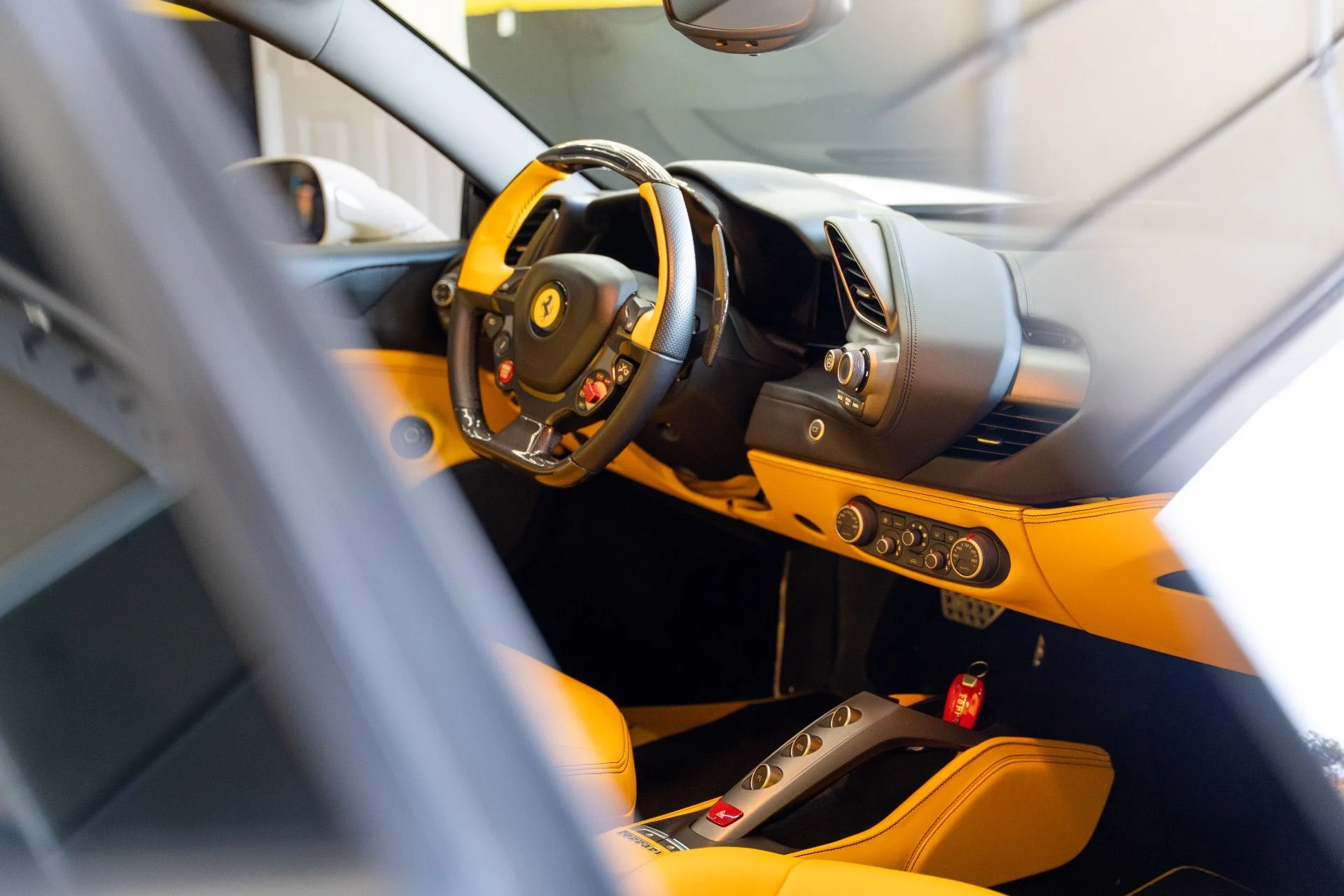 mph042_2523711043_Used_2016_Ferrari_488_GTB_1792442260_9d91fde0d8