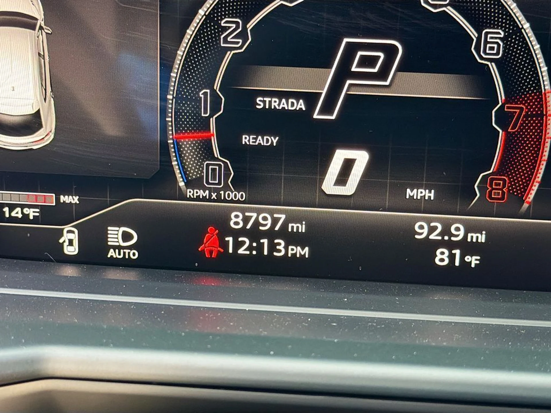 mph042_2524379330_98bf739b3746f69ff18567e28dac7008x_297f7c5101