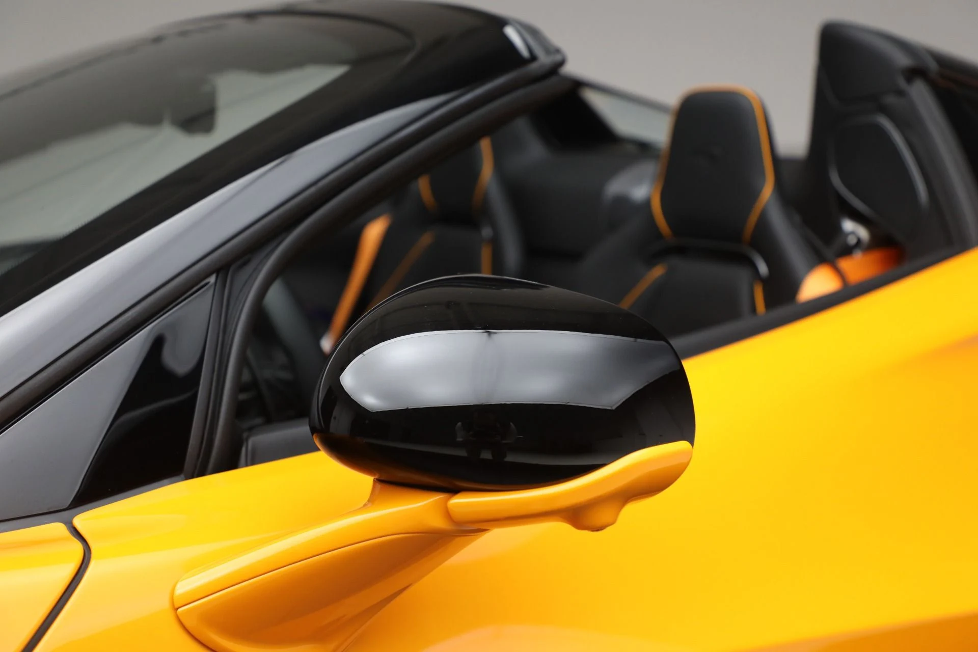 mph042_2548313139_New_2026_Mc_Laren_Artura_Spider_Tech_Lux_9cd9206108