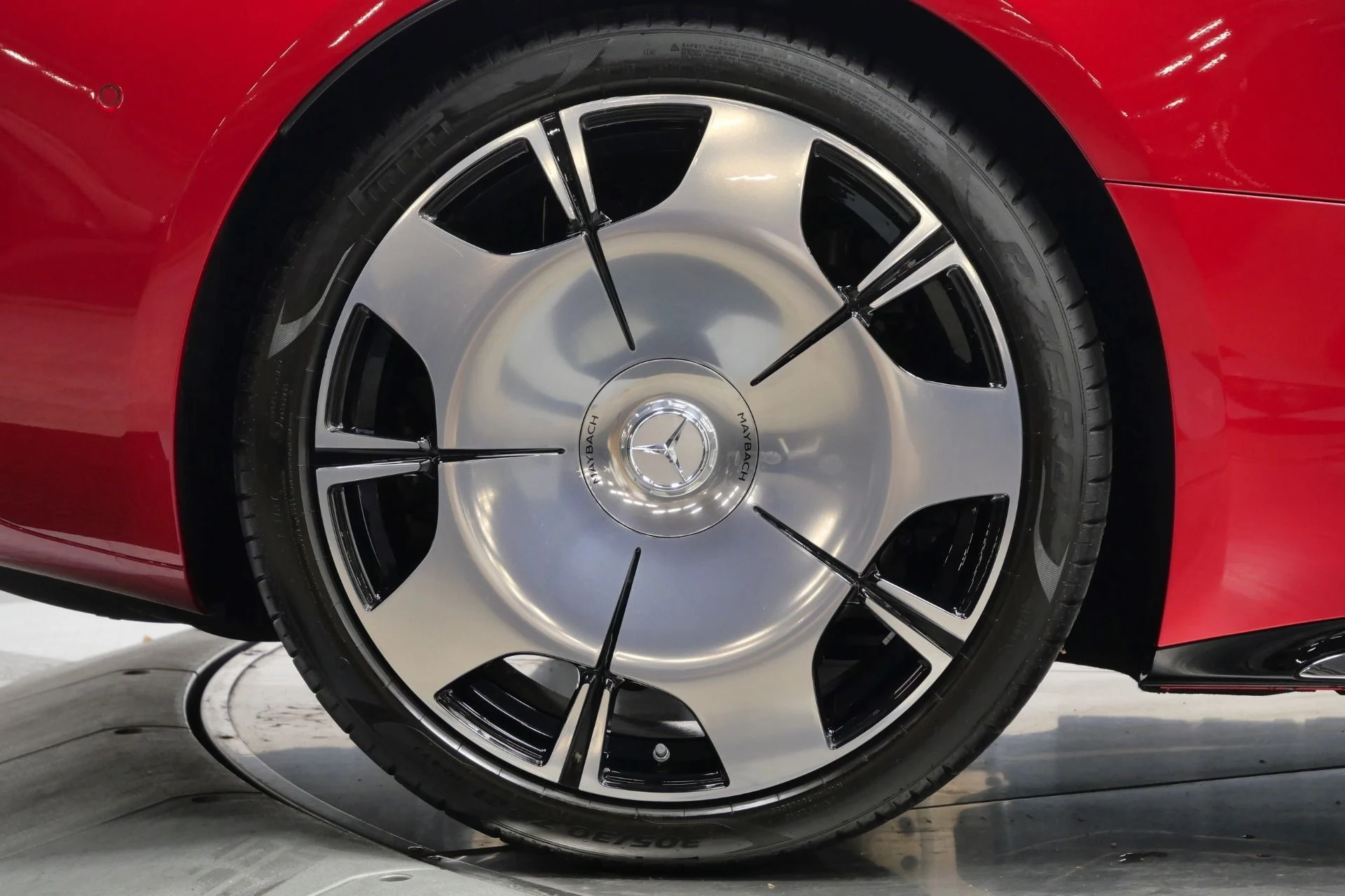 mph042_2551548131_Used_2026_Mercedes_Benz_Maybach_SL_680_Monogram_Series_As_New_Condition_1767976694_aa4a155bfa