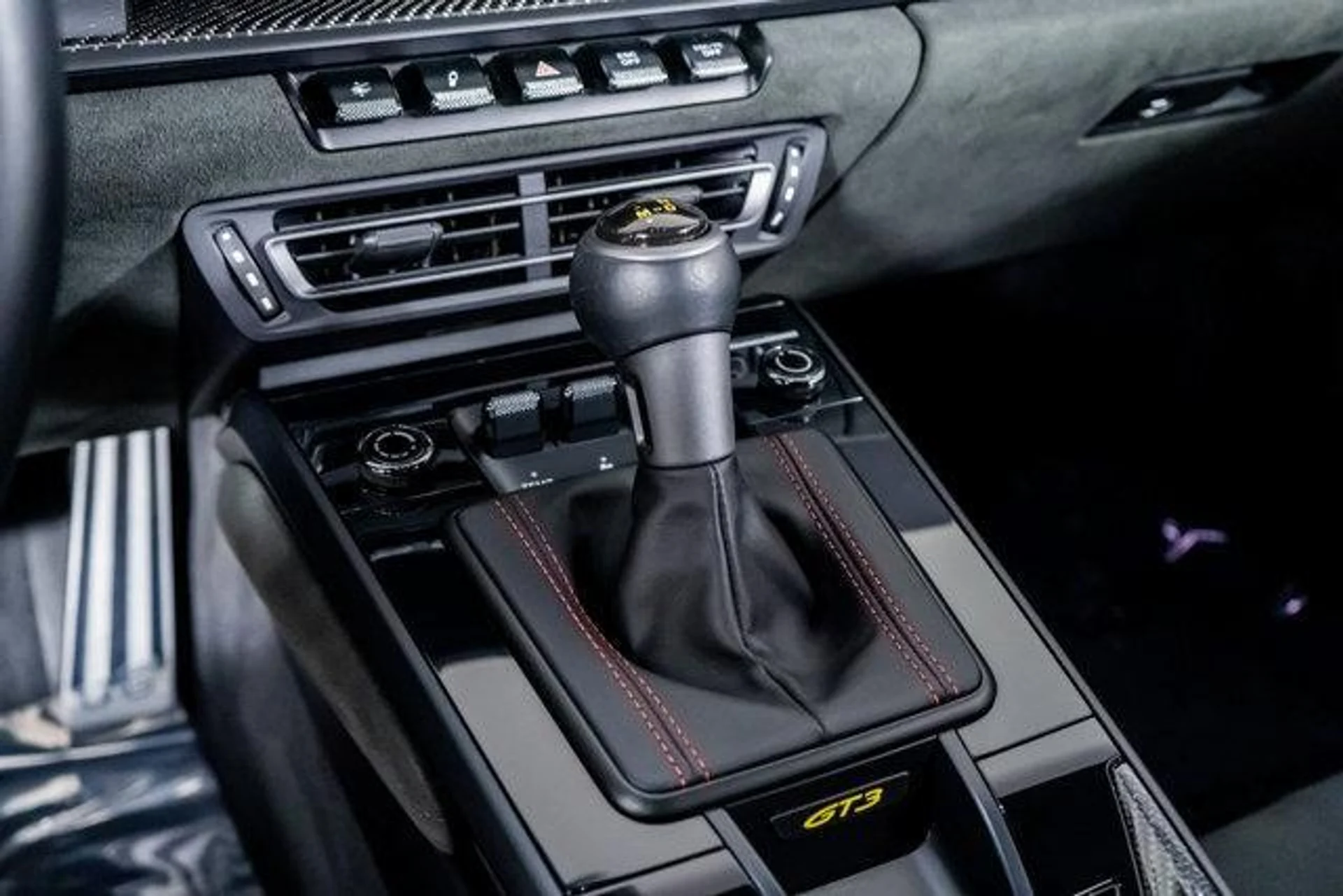 mph042_2552550889_4sv9lb_Botdc_MC_Yo00_Em_Az0_Vg_Lus_520ccc659f