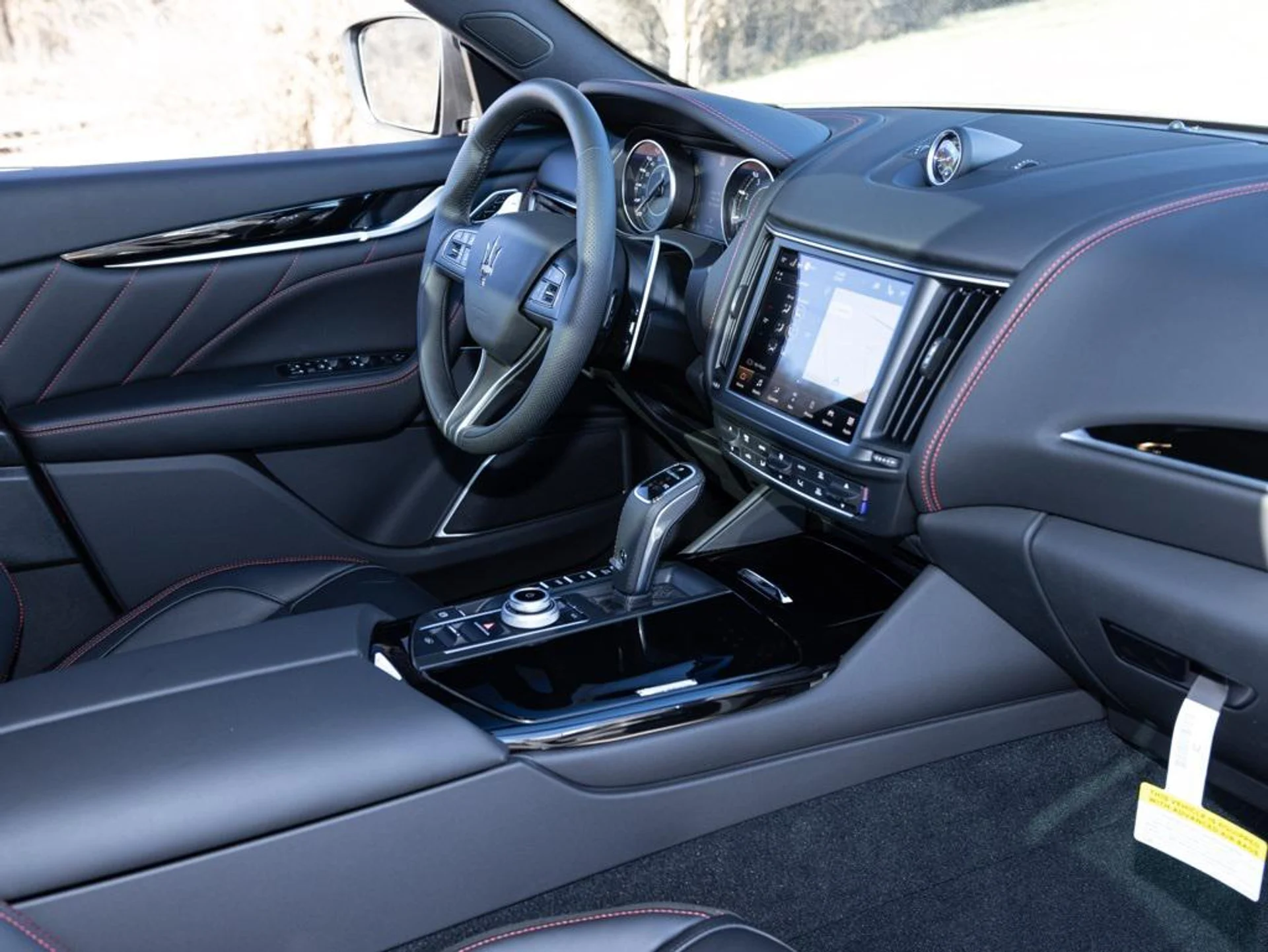 mph042_2552670664_481733642_693e4b79892601e31d6bba4e_e1d4e37bc5