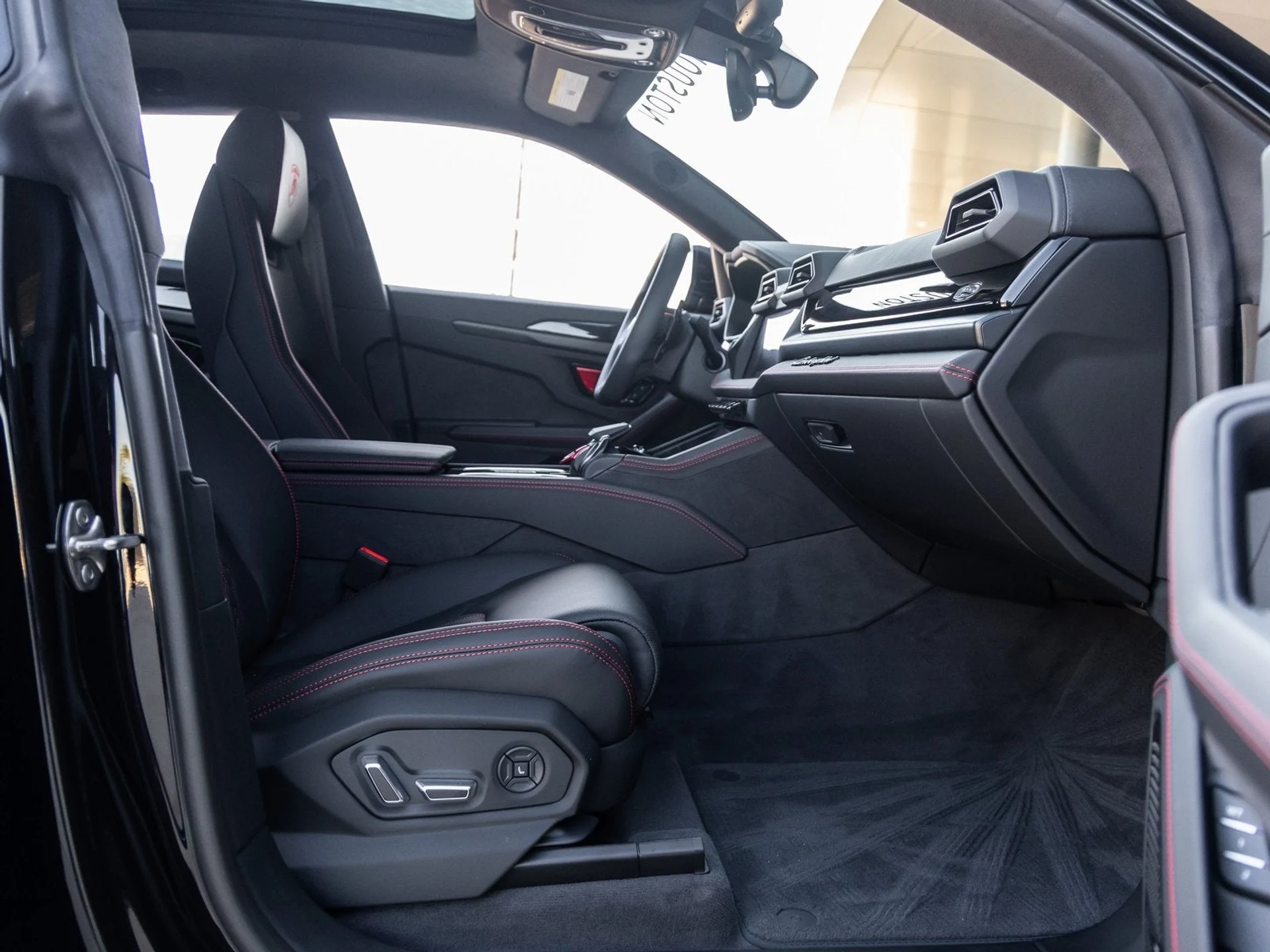 mph042_255573500_43_d03009773f