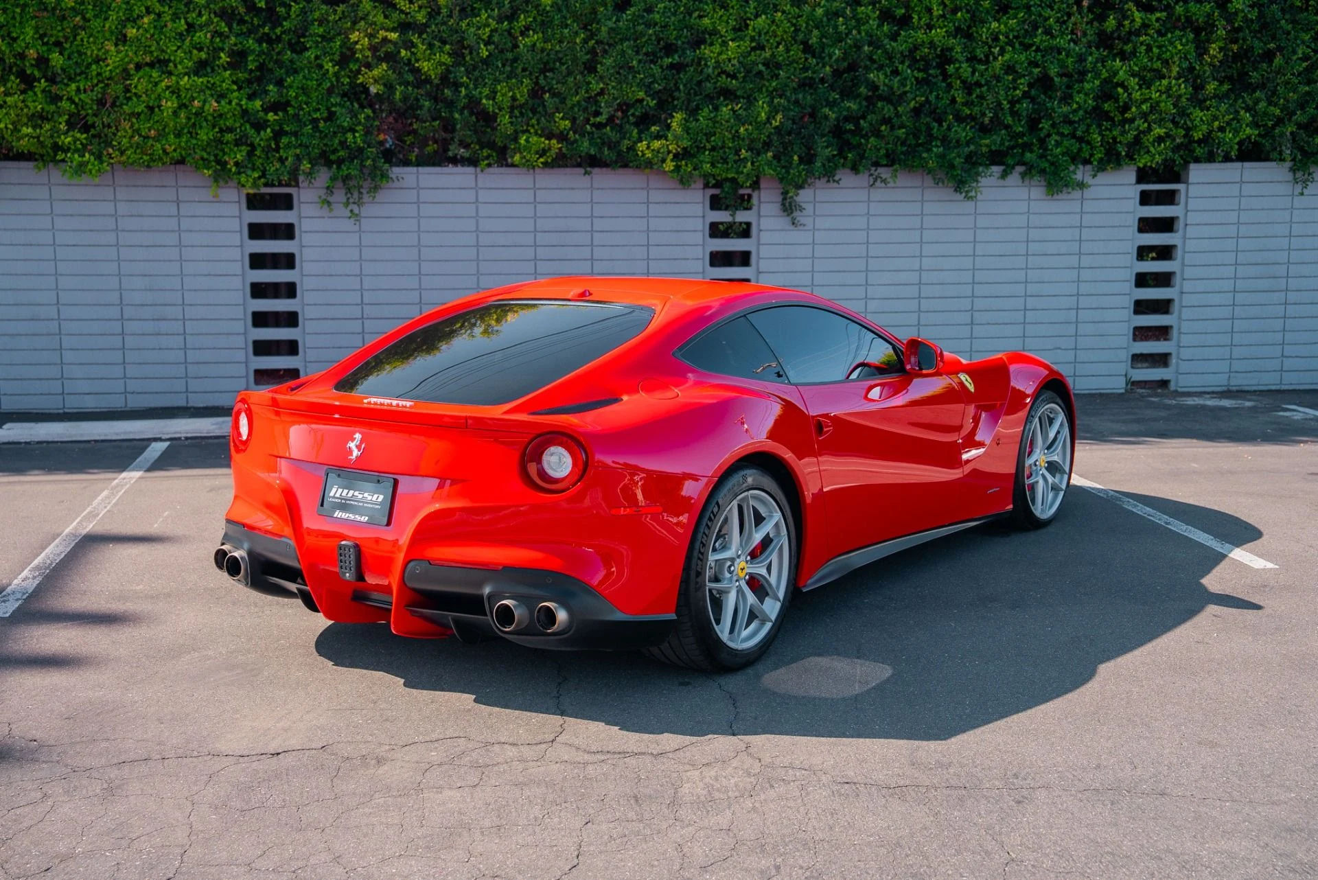 mph042_2560125110_Used_2017_Ferrari_F12berlinetta_1762288797_ddfc6821c0