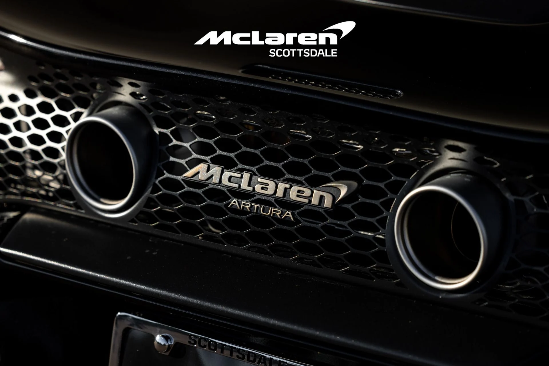 mph042_2563810650_Used_2025_MCLAREN_ARTURA_Performance_1729876898_5a6976fc05