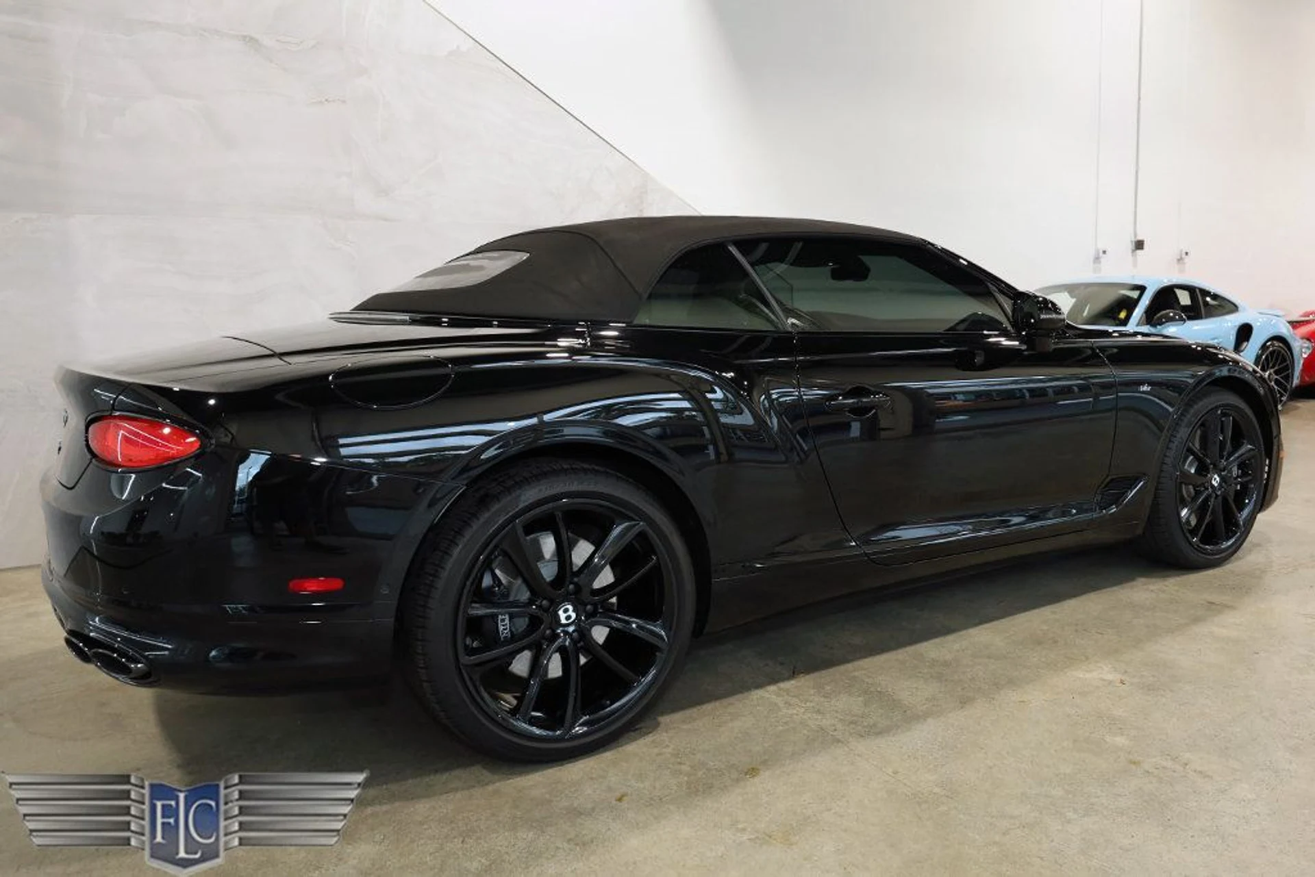mph042_2569548977_used_2021_bentley_continental_gtcv8mullinerconvertible_9689_22975128_43_1024_6cfba118e7