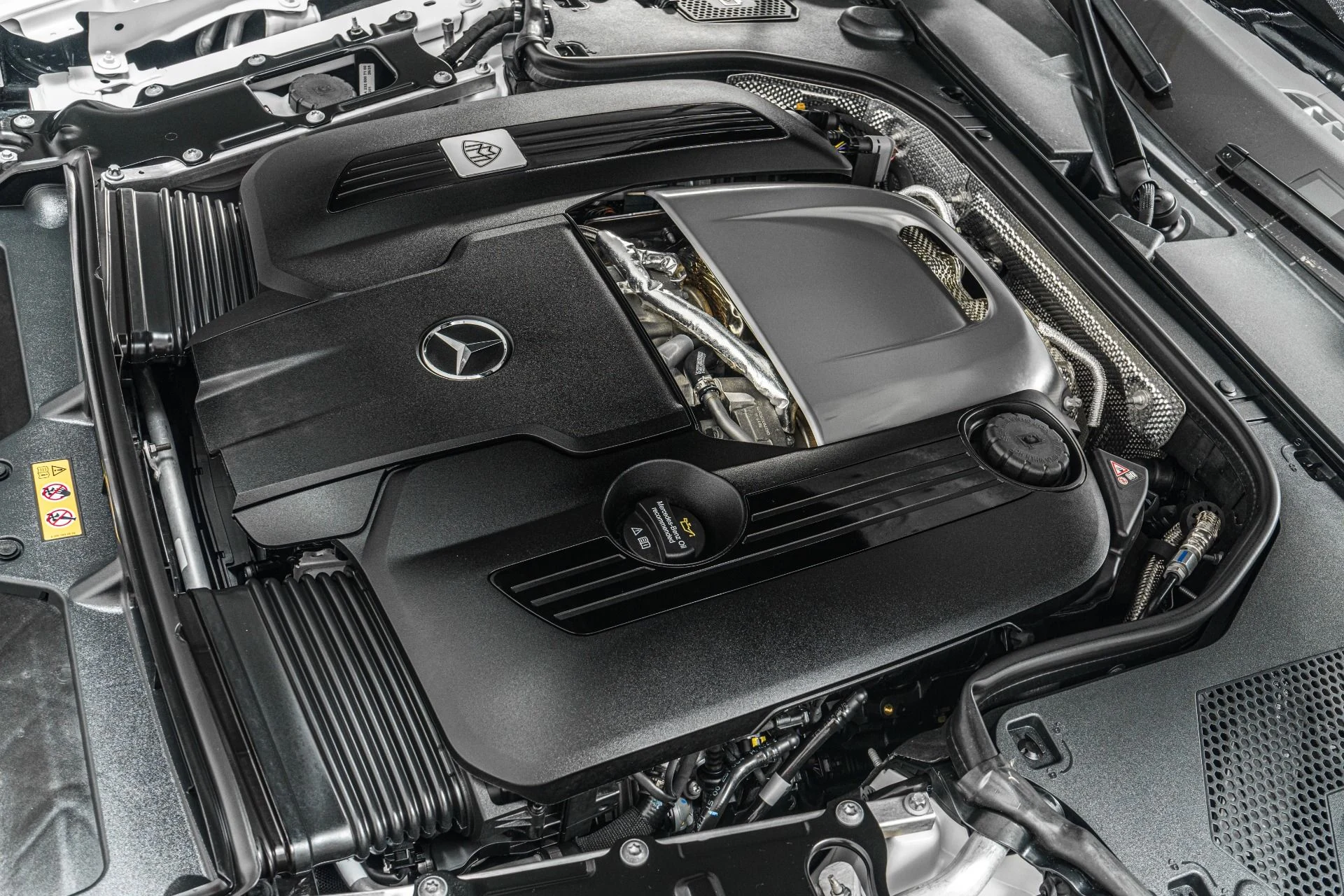 mph042_2573722479_Used_2026_Mercedes_Benz_Maybach_SL_680_Factory_Matte_Paint_Extremely_Low_Miles_1771434800_5e29a00101