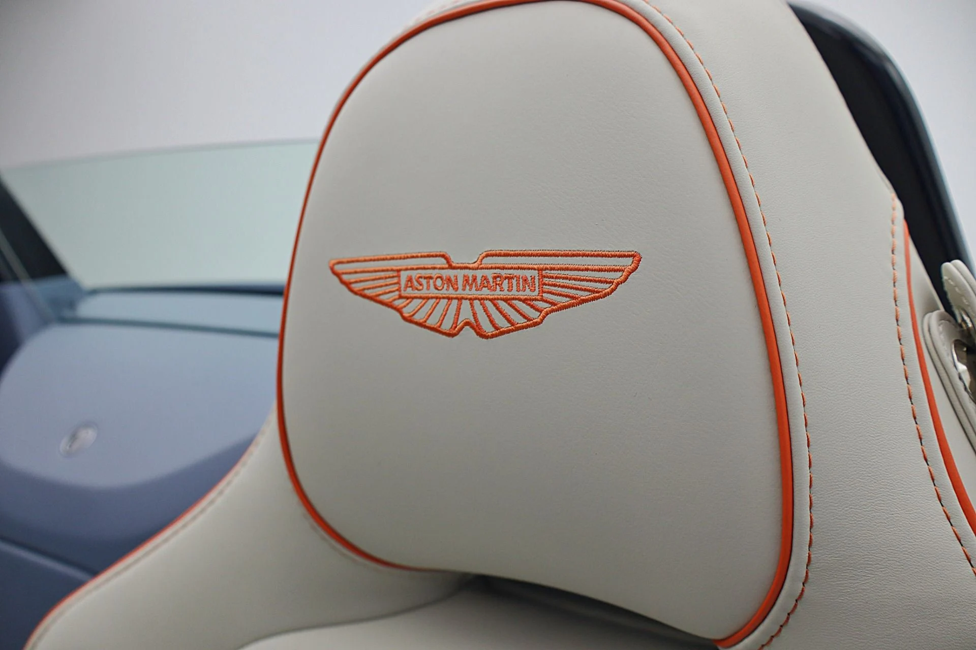 mph042_2575622051_New_2026_Aston_Martin_Vantage_Roadster_362a77c8ee