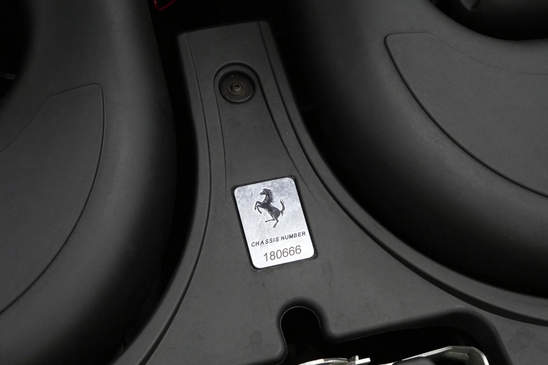 mph042_25821033_Used_2011_Ferrari_California_Rare_Two_Tone_Paint_Rare_Carbon_Fiber_Bucket_Seats_Low_Miles_1788365594_a116732bc7