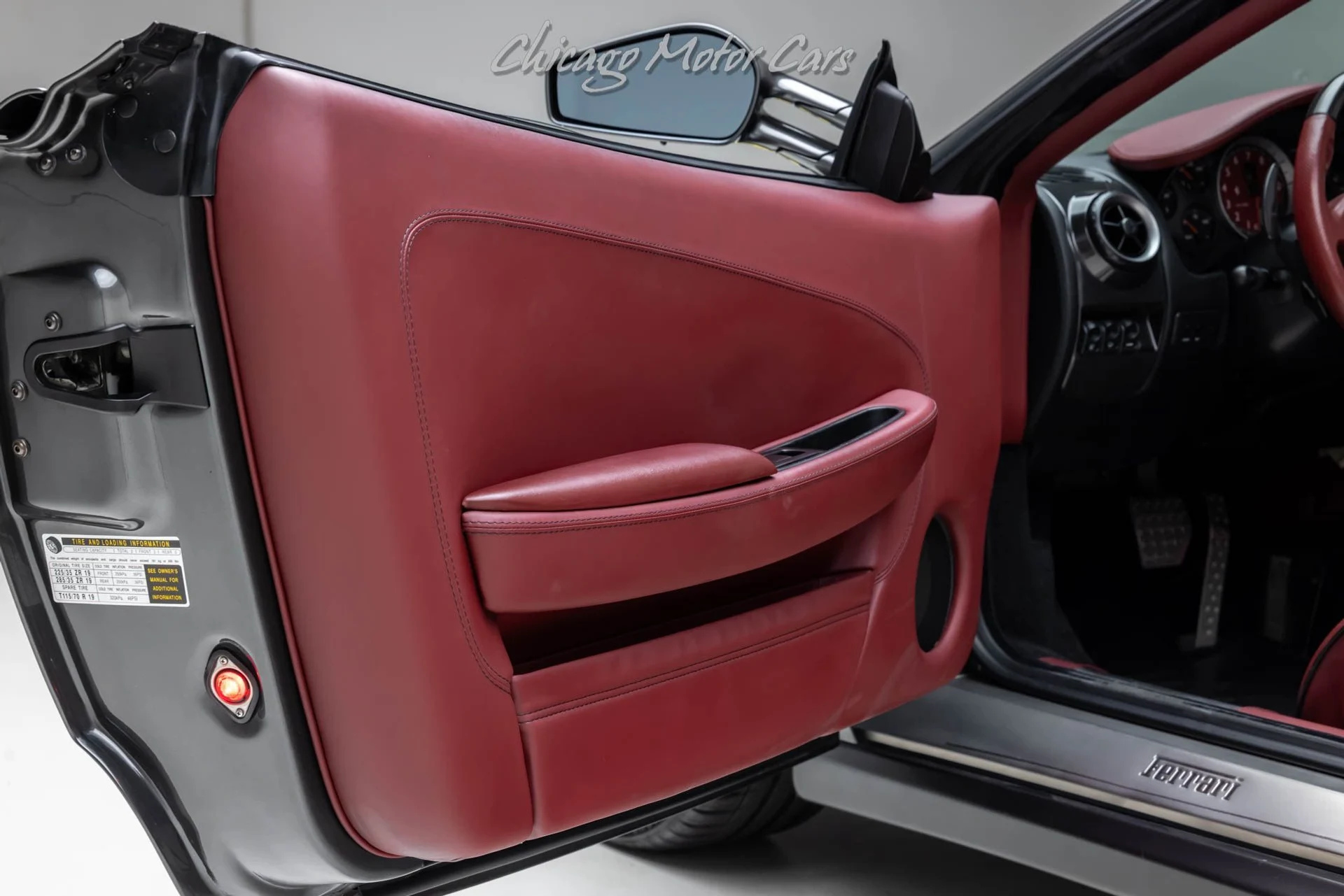 mph042_2589334770_13405_p43_l_c006531975