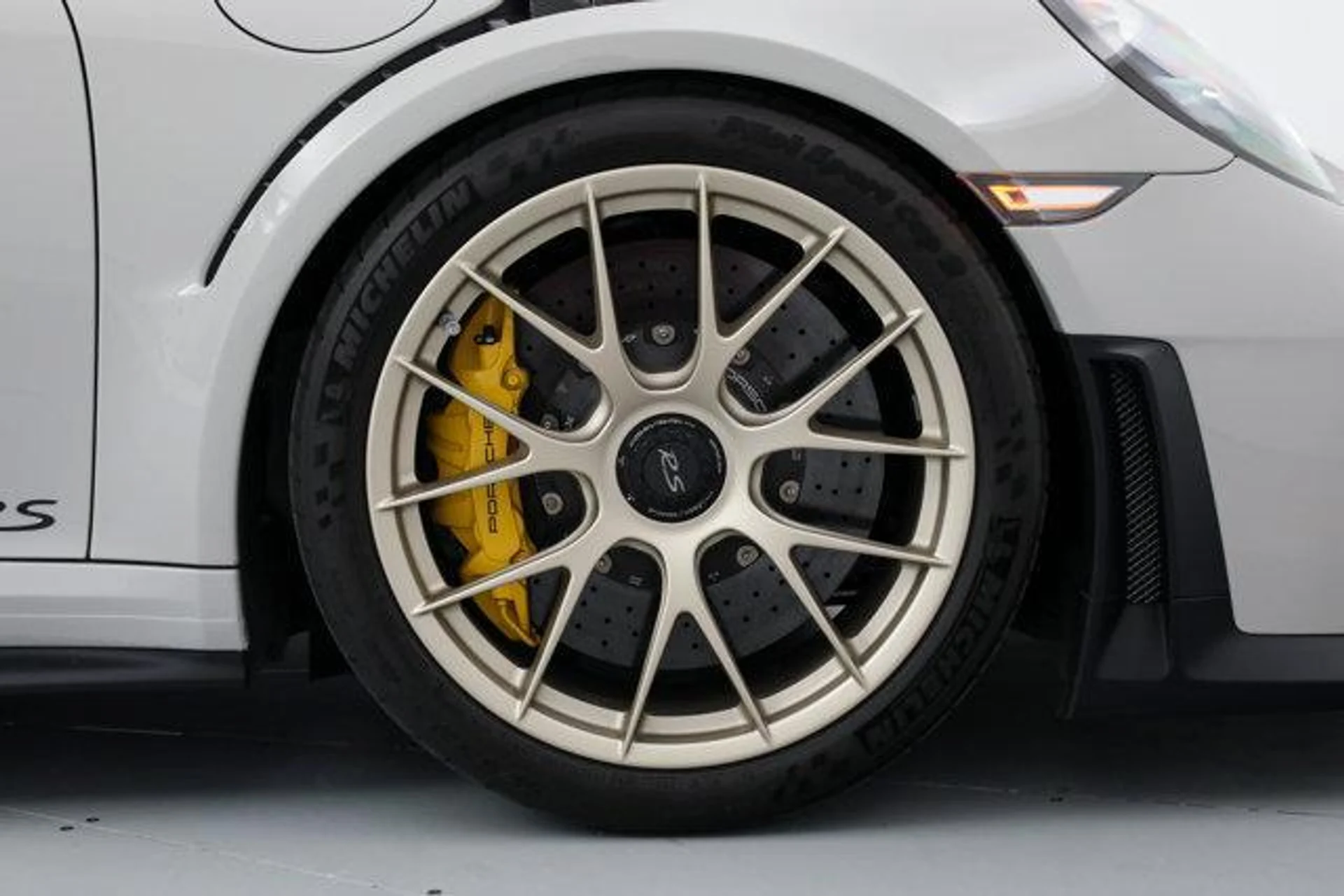 mph042_2602318554_X_Iu_R_Qu_Fb_d_Mx_Iv6_J_Npy_Z1b_Ozhb_M_d3c80614a0