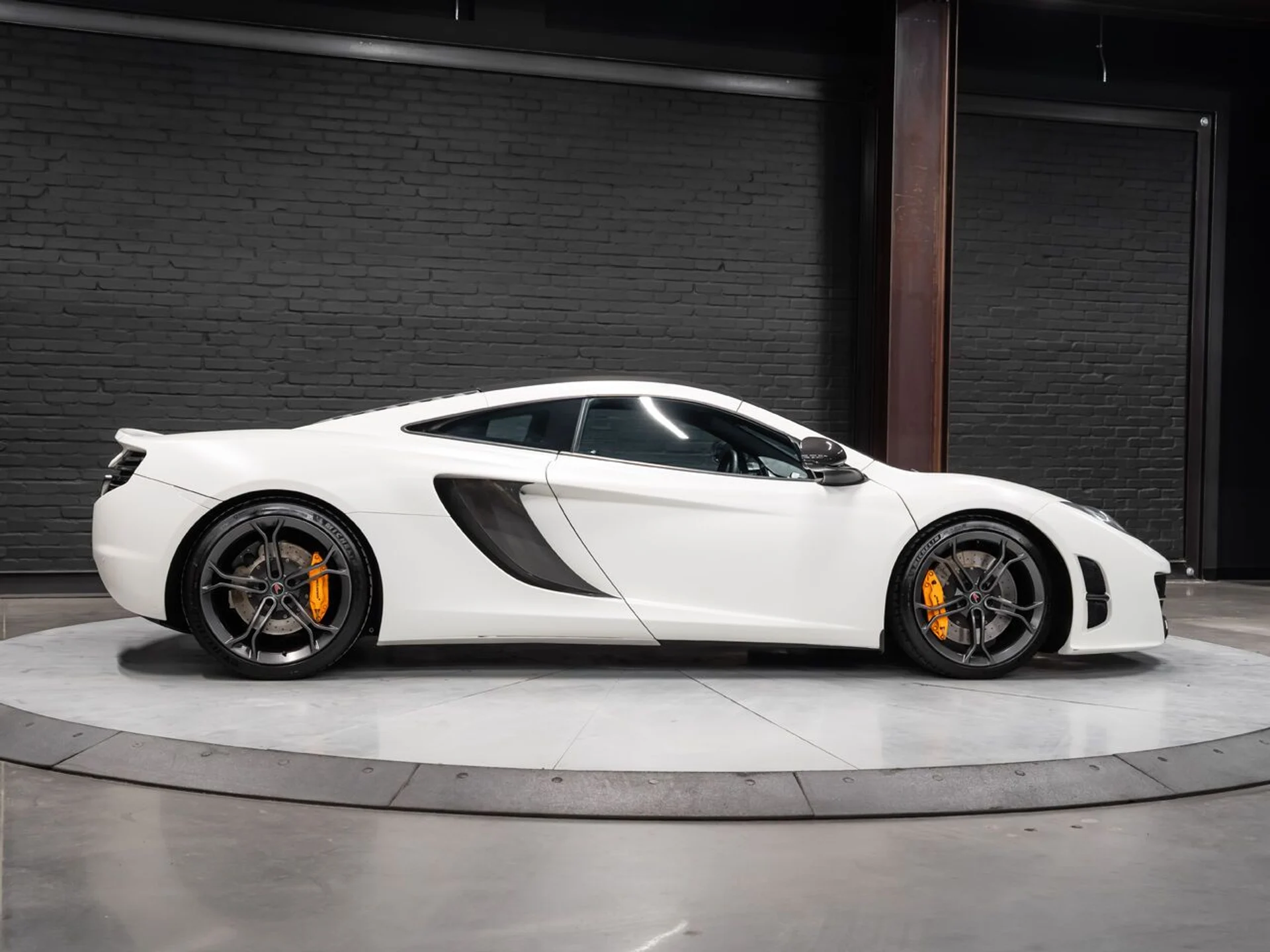 mph042_2608601648_mclaren_mp4_12c_2012_84062f7597
