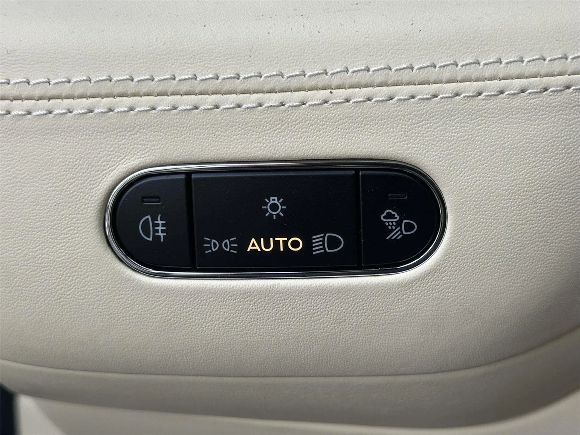 mph042_2609260633_94c6c6abaf1f2a1e2aef94225f0fb6c8_b74378d419