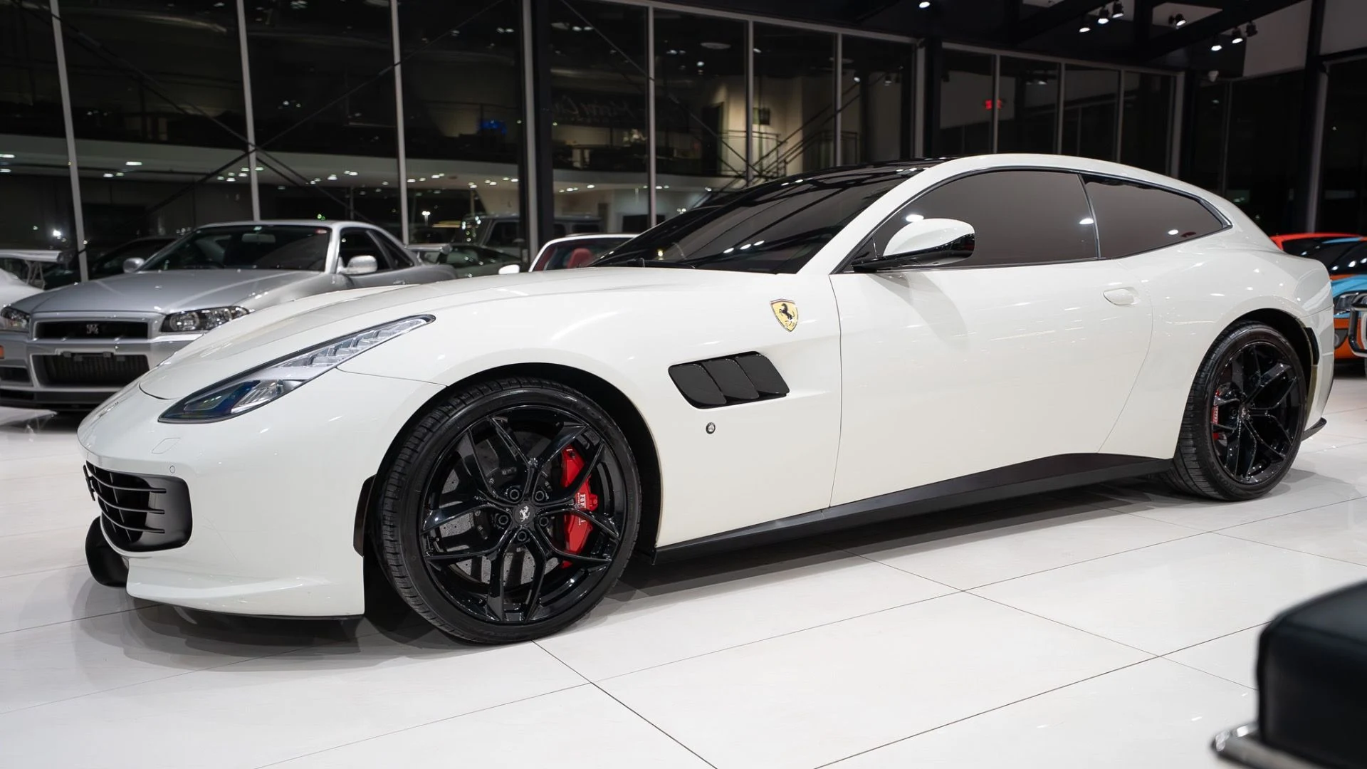 mph042_2621861739_13267_p43_l_5f256cd579