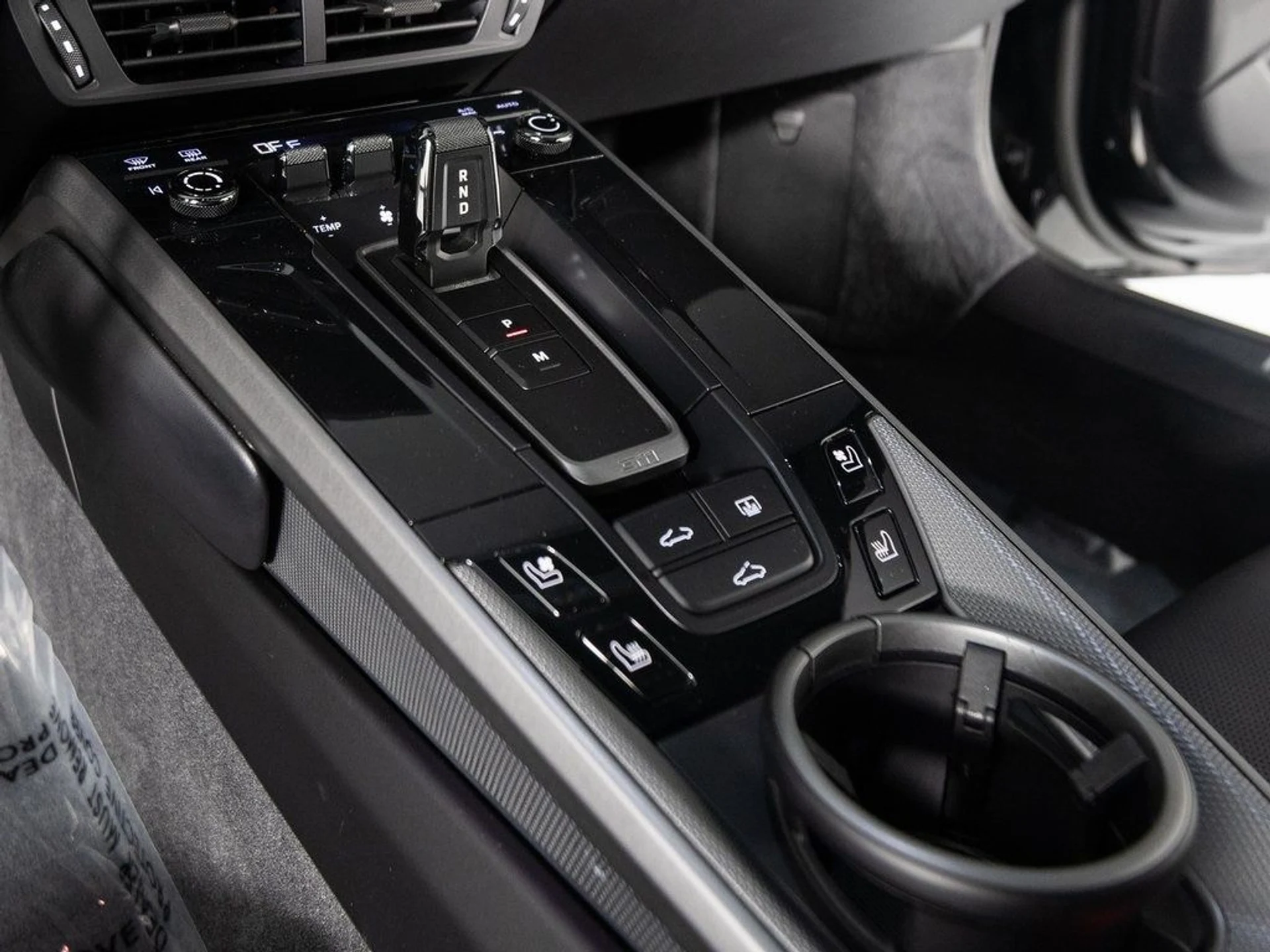 mph042_2626669360_80da741d6ce980504703dd4f8fb5fa5dx_34a1460ea5