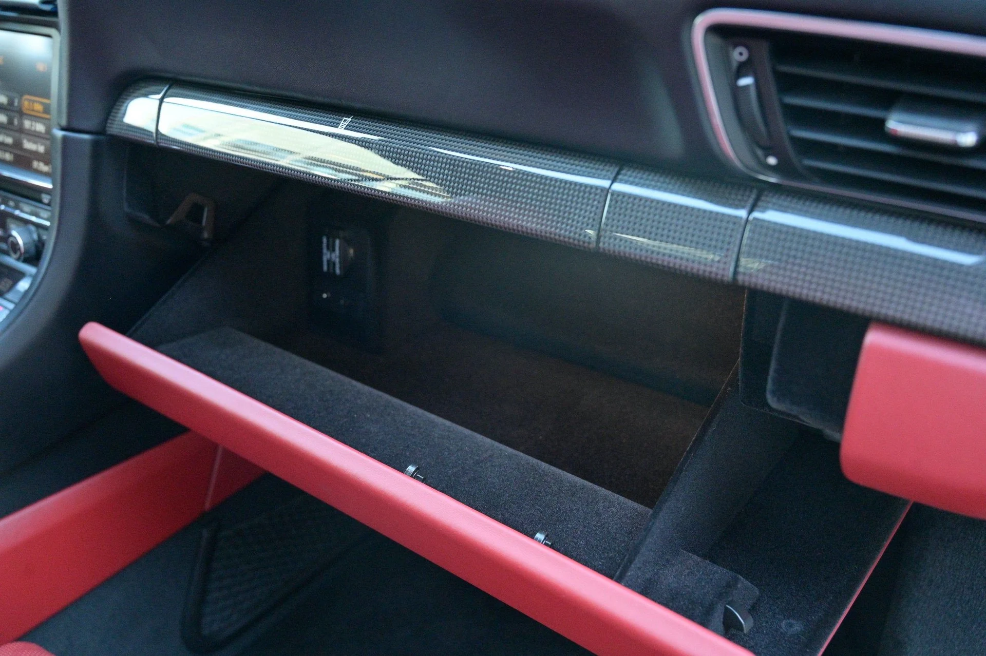 mph042_2643447153_18955ae812744003a5d01aa60fbac2ce_6a4e14d52e