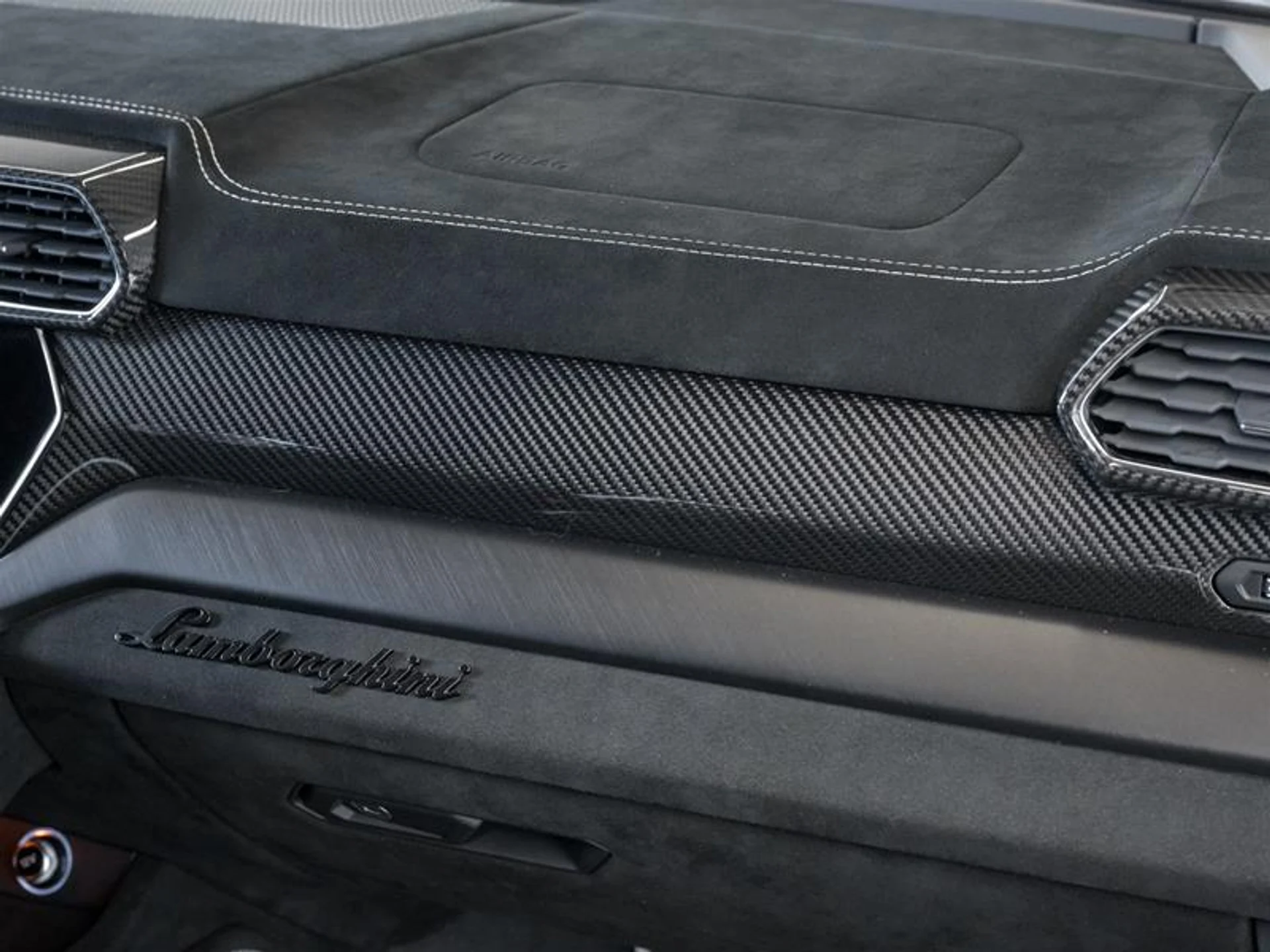 mph042_2645765992_11790389_1607586310_4d63ec1971