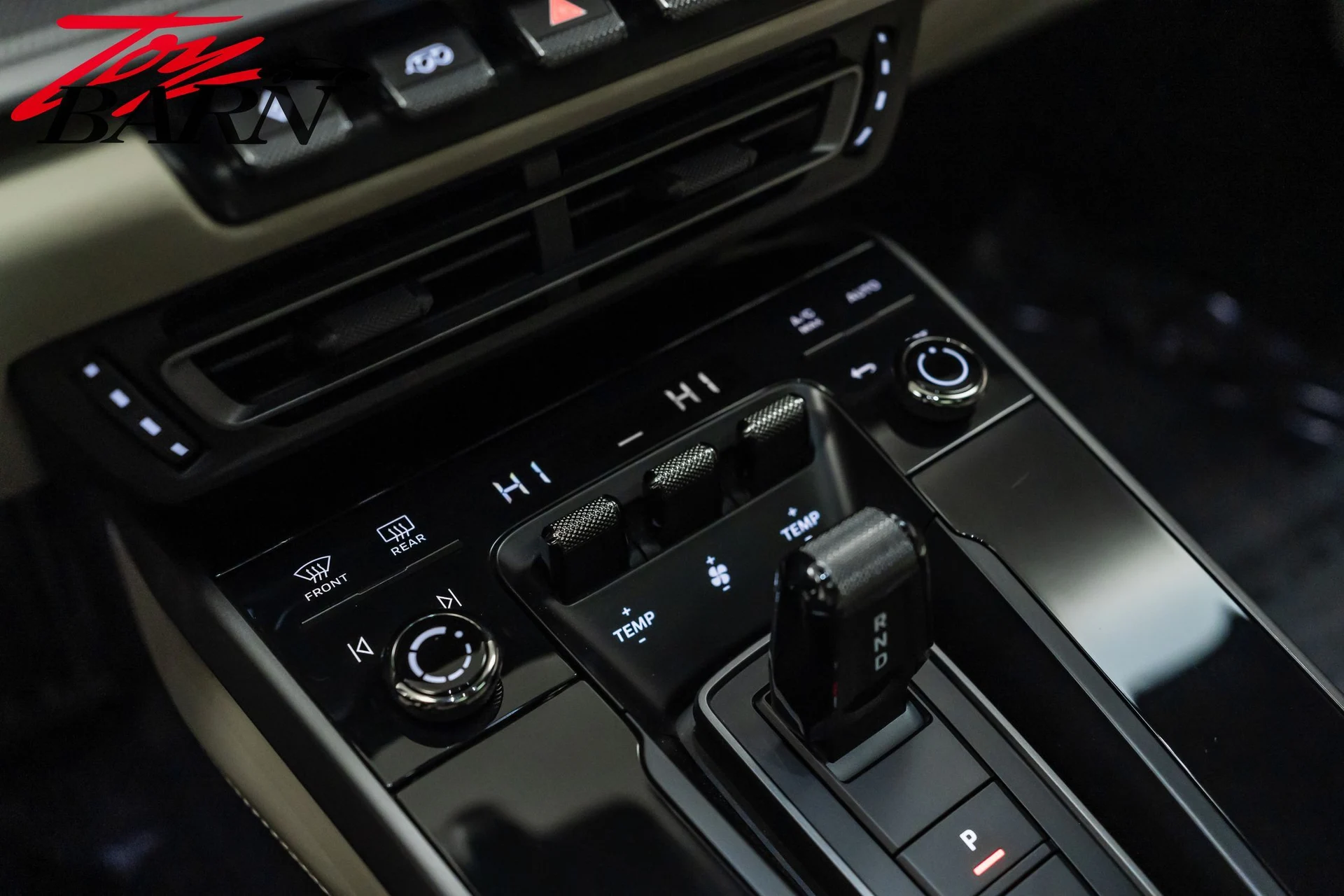 mph042_2647217745_bf2c5110812e4f52a01c59262e317e15x_3263cc3685