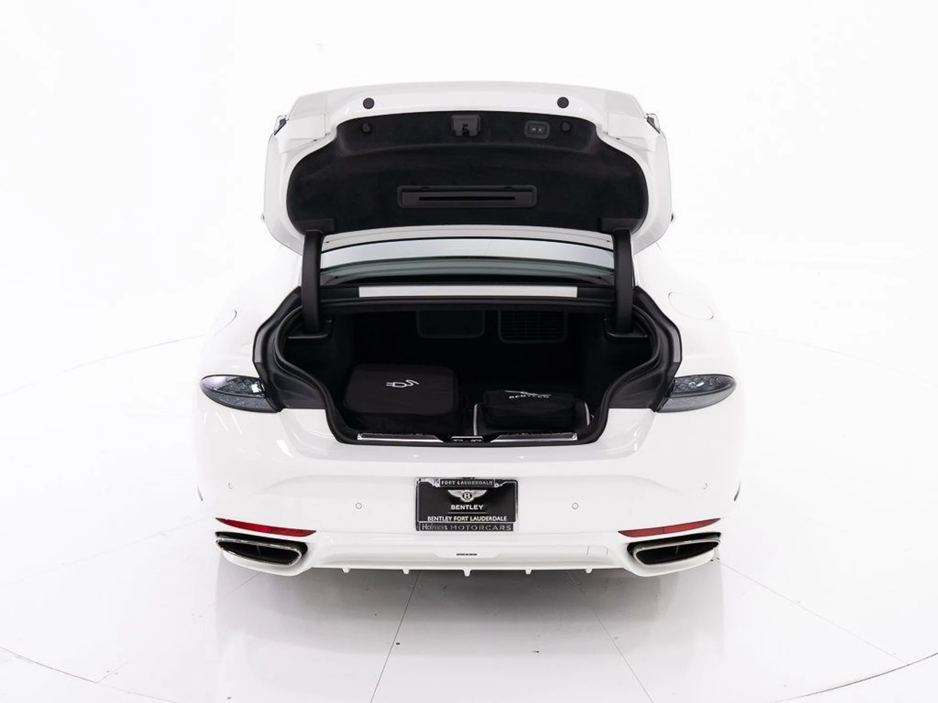 mph042_2660525224_a074dfd9c5b985426bc256dddc79b684_be78886480