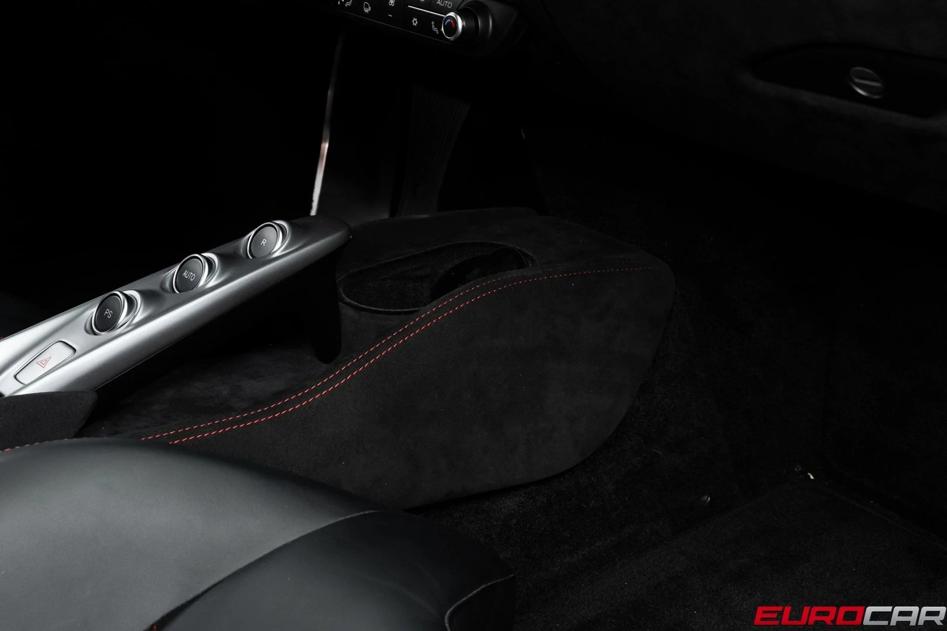 mph042_2676064355_image_43_04978b2ec8