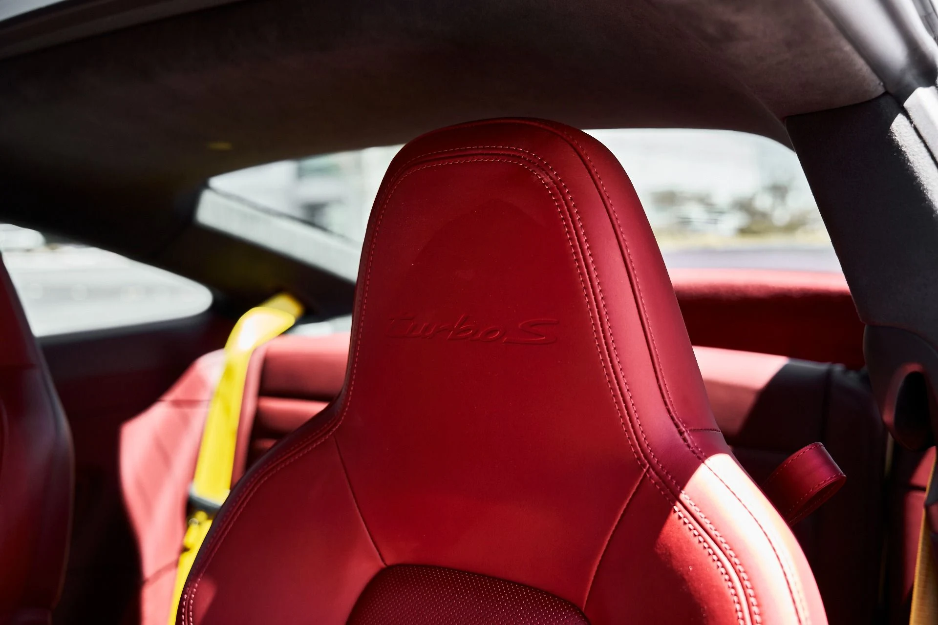 mph042_2679776446_Used_2023_Porsche_911_Turbo_S_1777011140_5ea967b02a