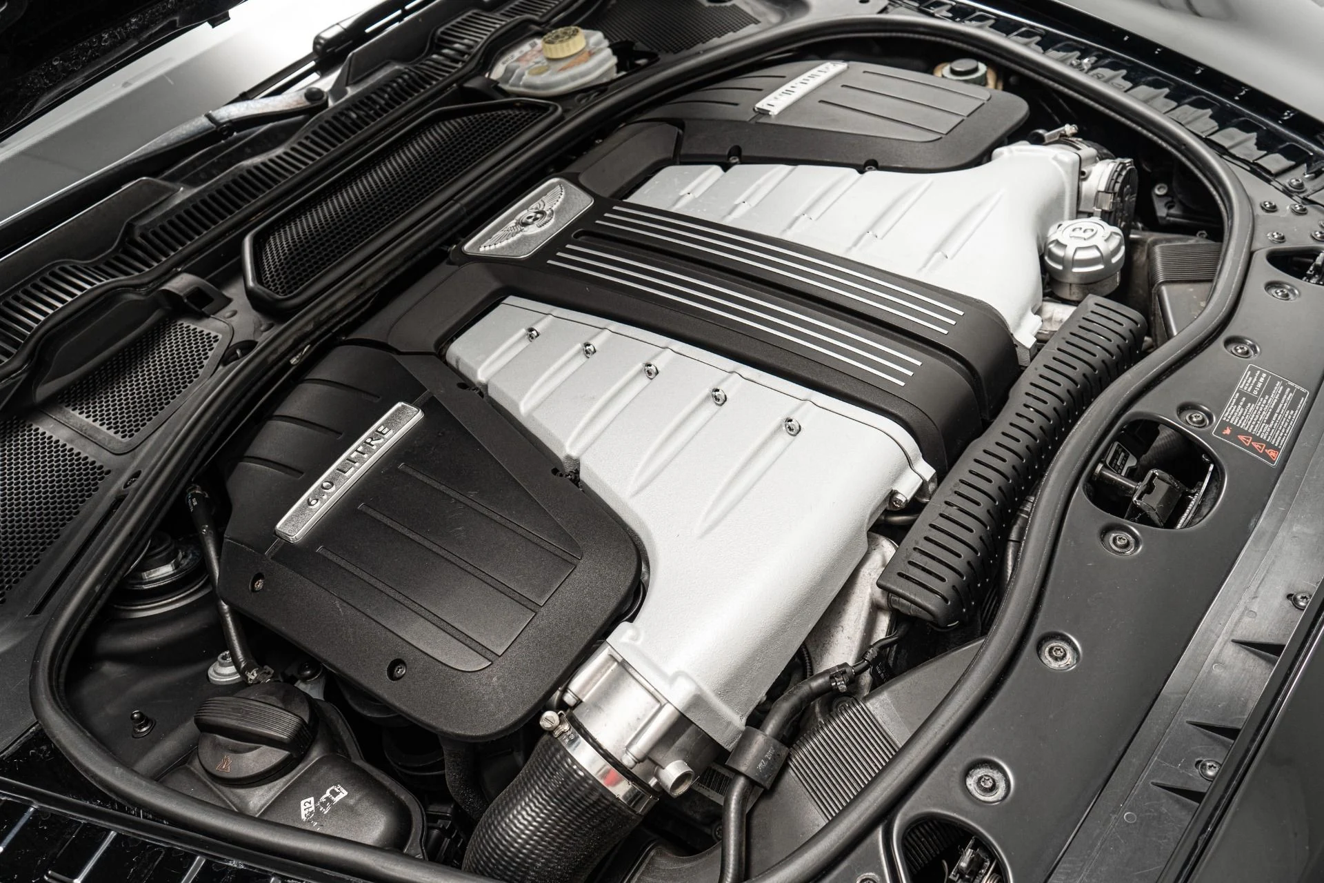 mph042_2681271443_Used_2015_Bentley_Flying_Spur_W12_21_Inch_Wheels_Front_and_Rear_Heated_and_Ventilated_Seats_1759873235_7e601a45e8