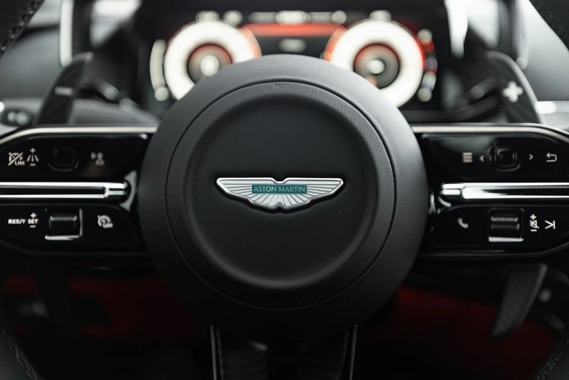 mph042_2689421645_ec5414e8dbc9d3b7102b0b635dd91a9ex_fd86d4dd7c