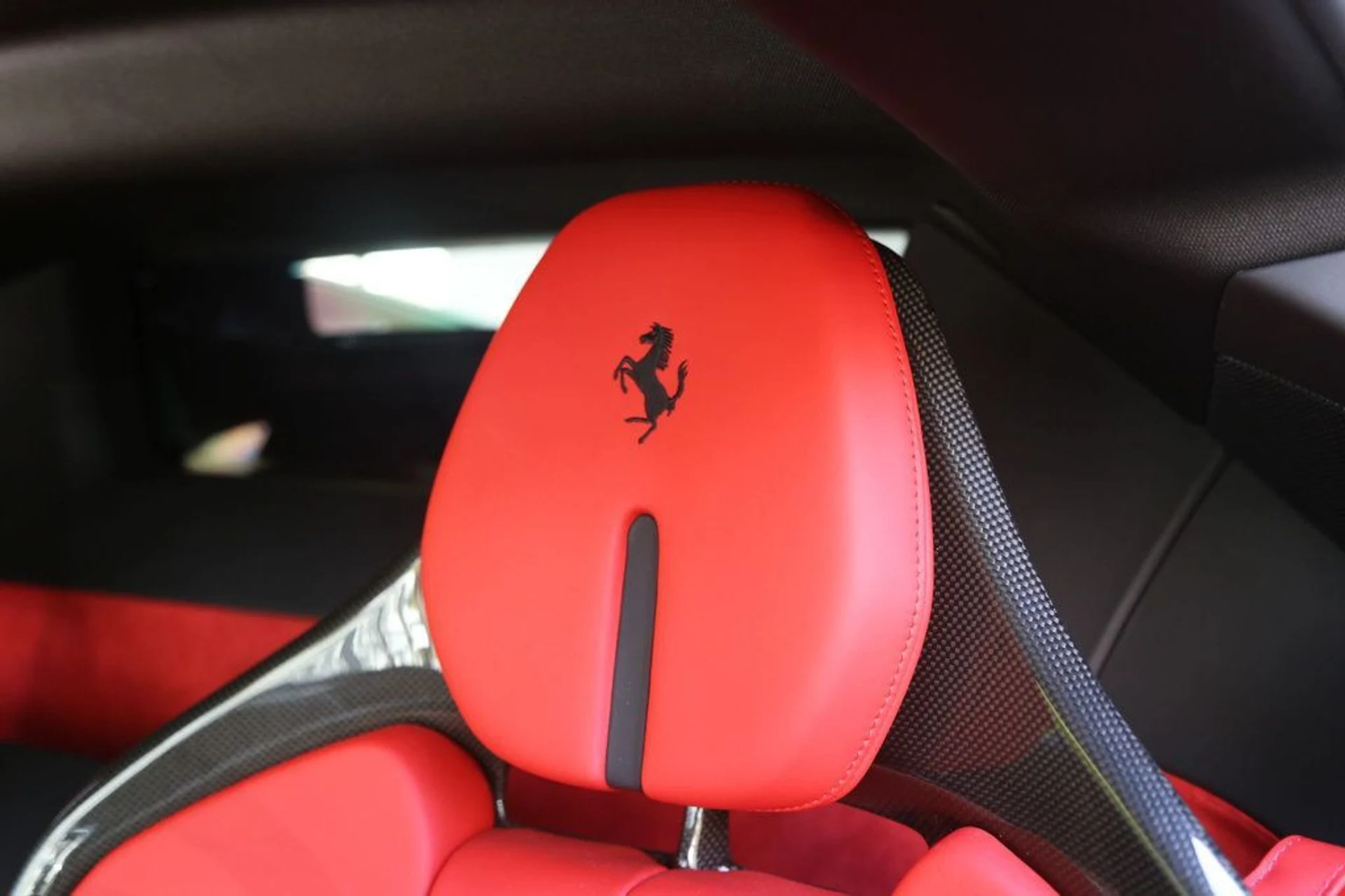 mph042_26927225_used_2021_ferrari_sf90_stradale_coupe_14354_22430757_43_1024_78ae674772
