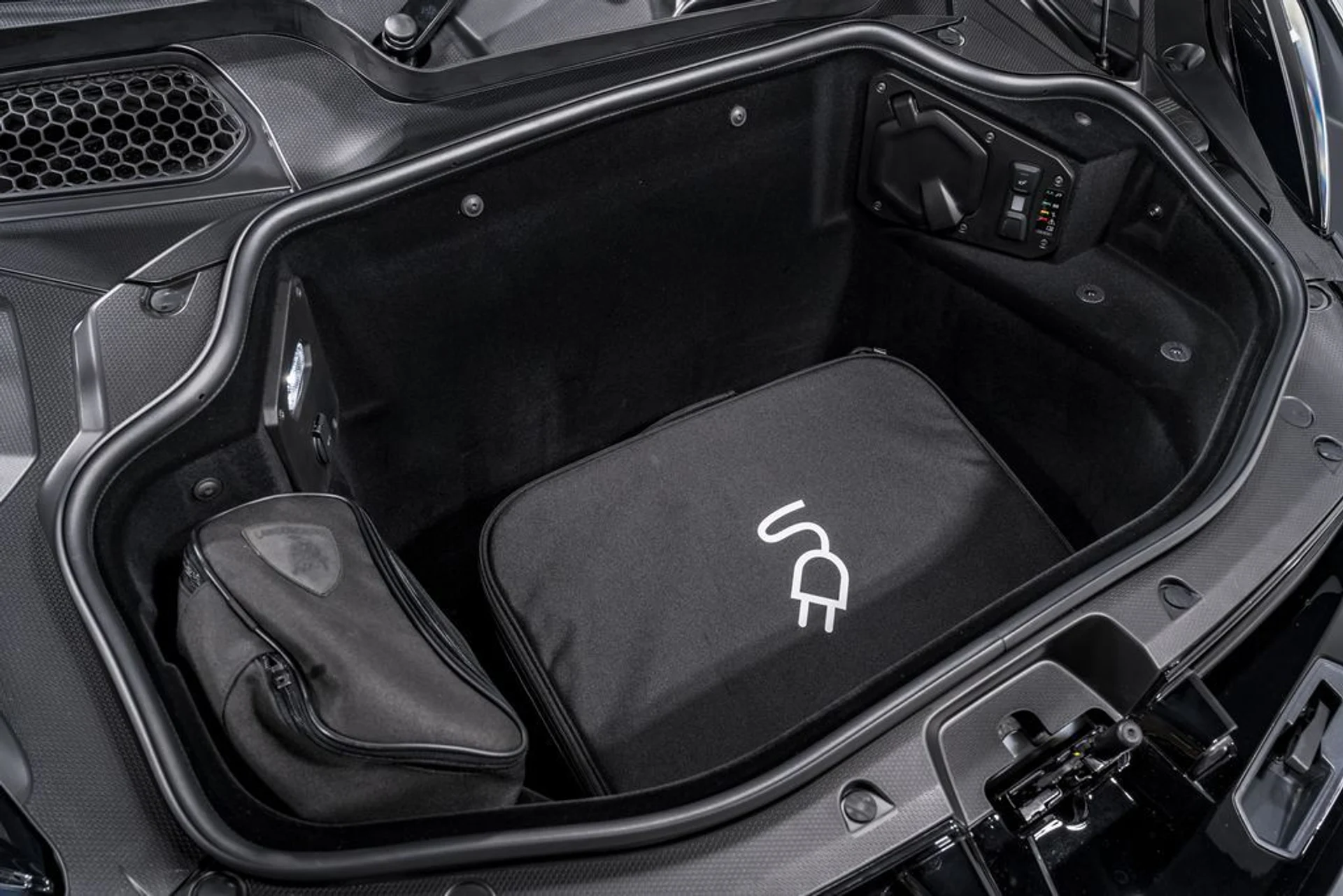 mph042_2693822990_2909b652d50669f00ef38b96676670abx_07b6dfeafd