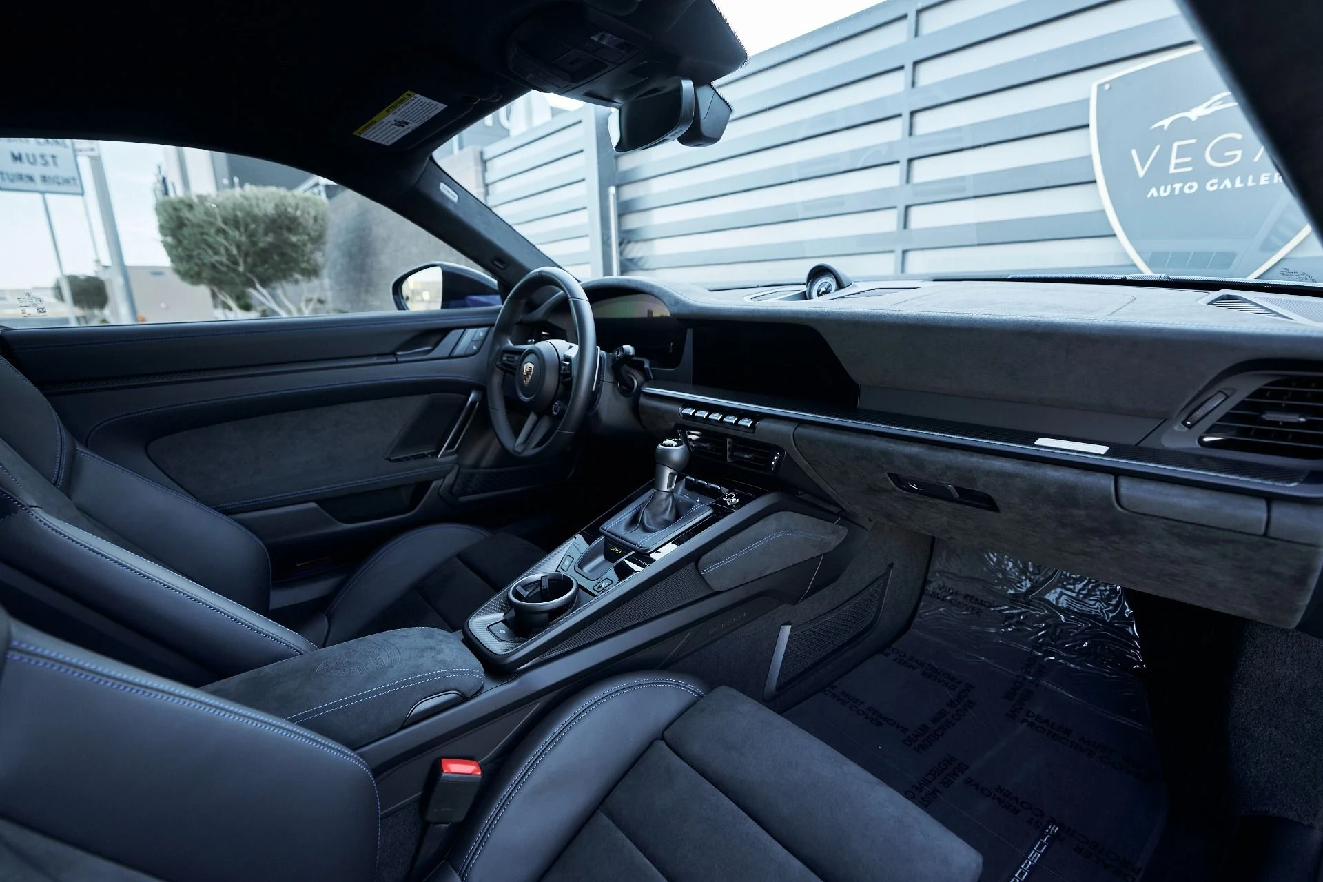 mph042_26997207_Used_2026_Porsche_911_GT_3_1764988925_f60e94e7f5