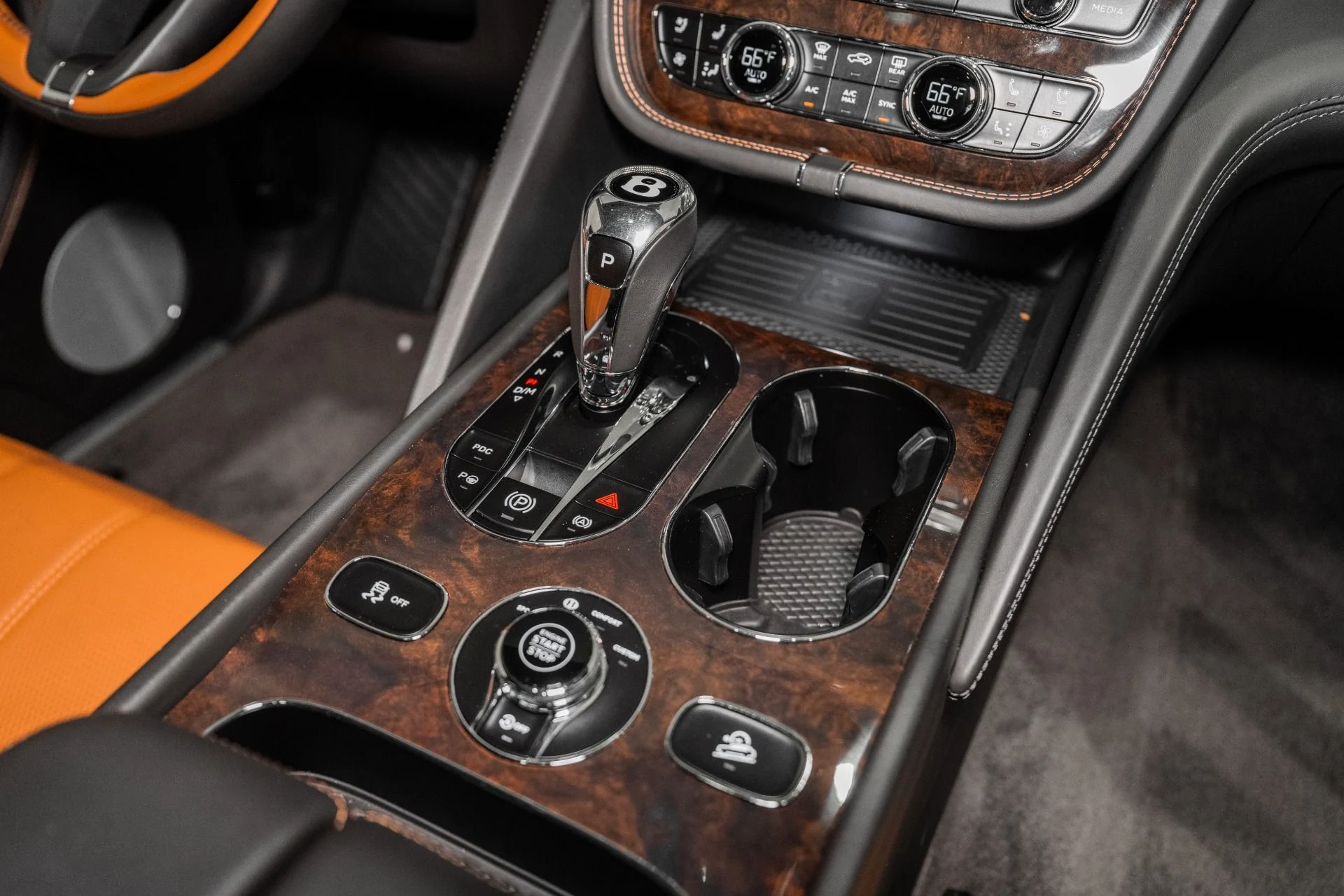 mph042_2704050772_Used_2022_Bentley_Bentayga_V8_1773164215_902d834950