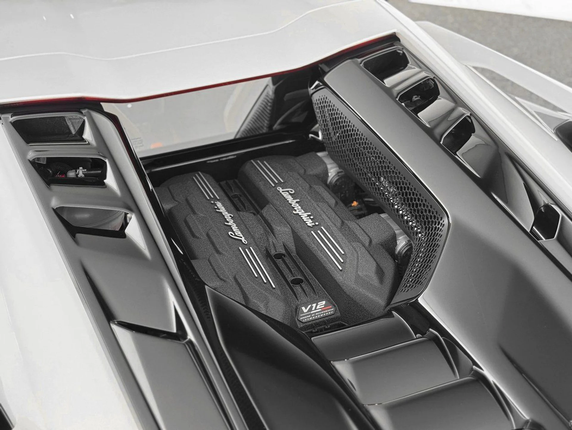 mph042_2708121525_b98b90a80c4f734903b862cf2abdf910x_6142fee90d