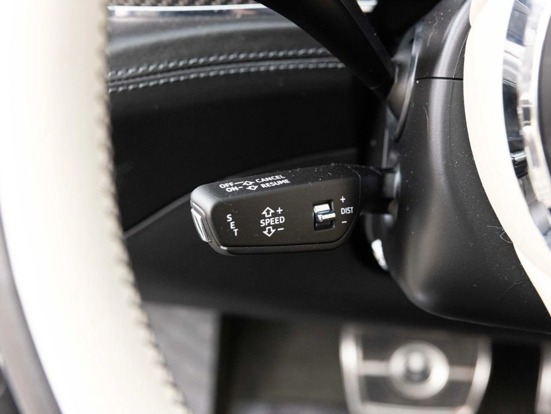 mph042_2711024547_492619448_6986043d180868074e36c6b0_d6d82c10e3