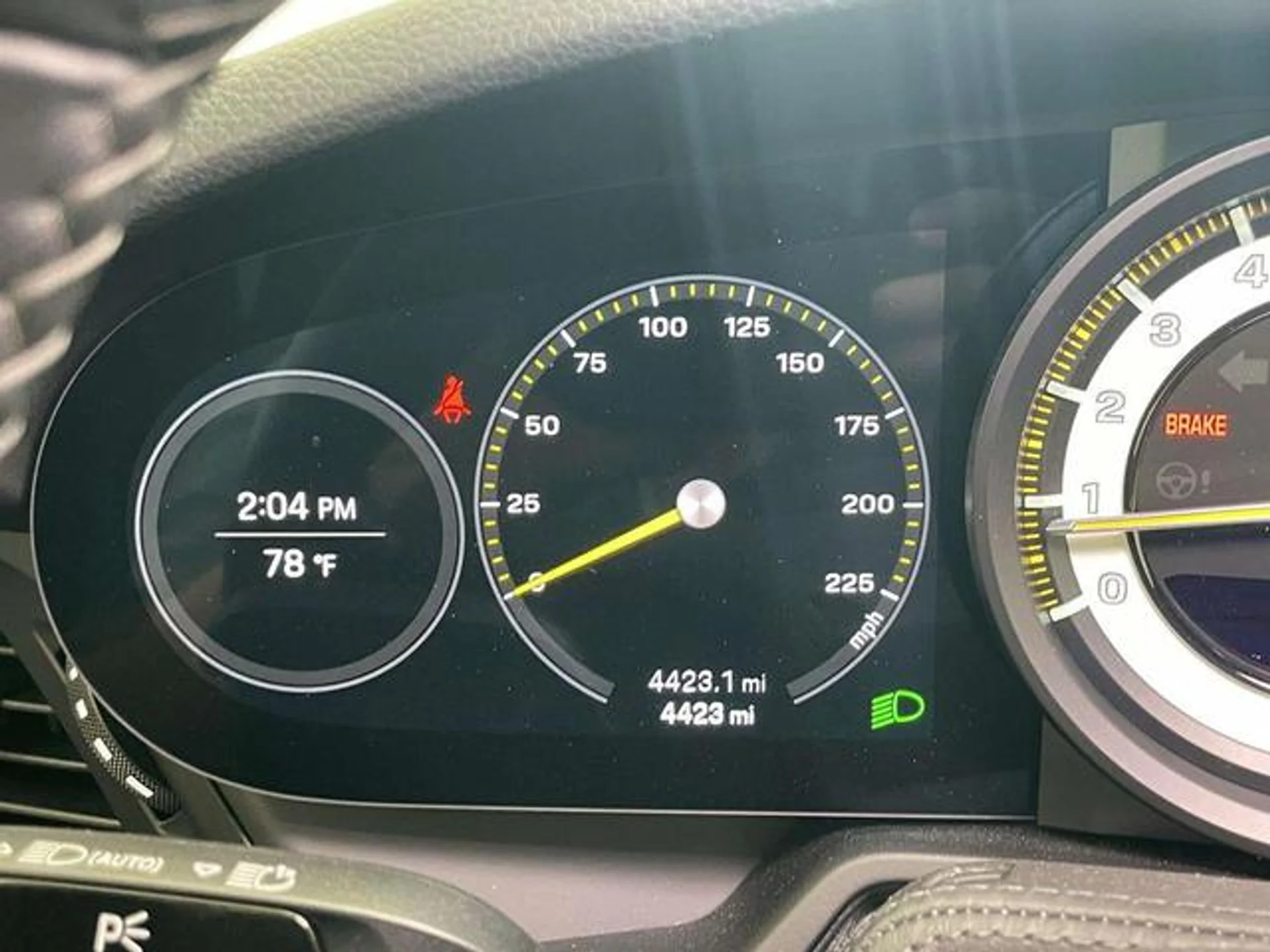 mph042_2711742194_aa_Yxcy66nr_O_Na_No_TD_Qlc_TPCV_Rg_5ef7443fb4