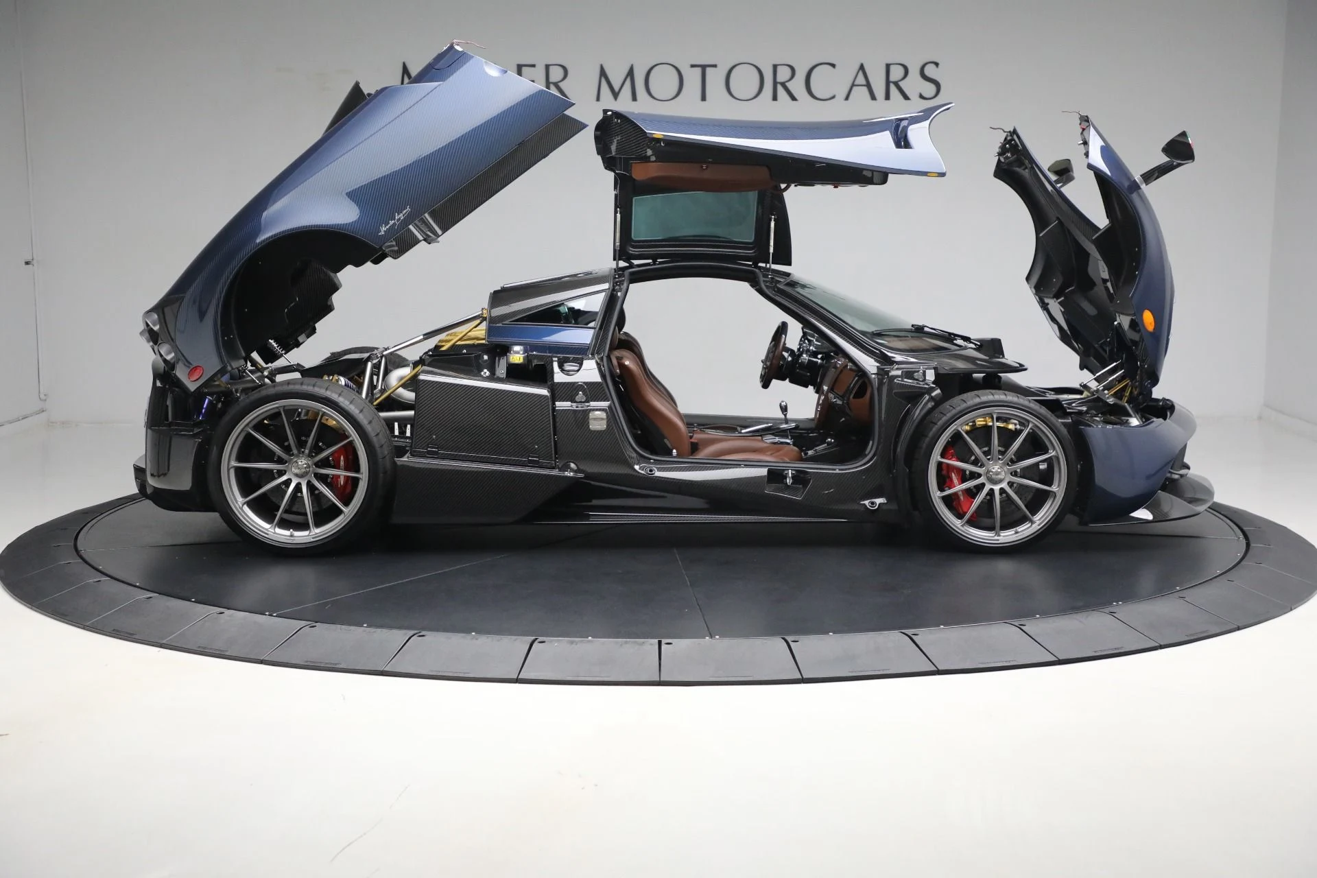mph042_2712848013_Used_2014_Pagani_Huayra_Tempesta_f84bcb6680
