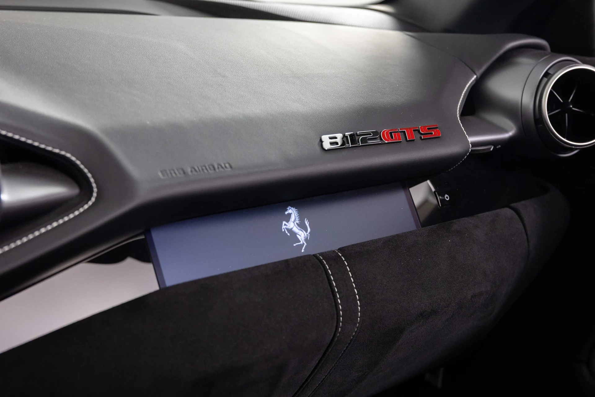 mph042_2718541652_1c4b17746b8229012c34df6a1783ef11_5bf46b61fe