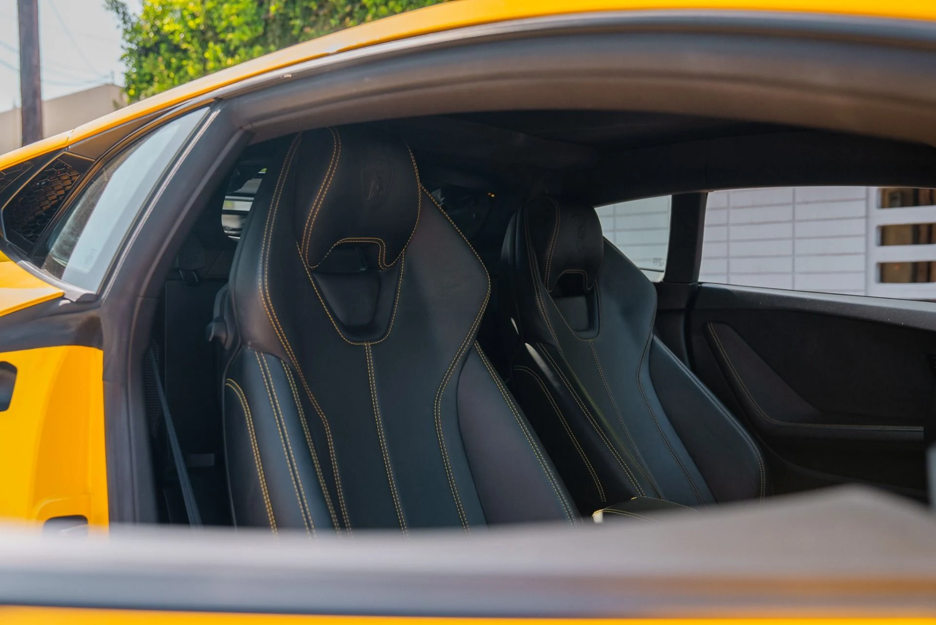 mph042_2730586677_Used_2018_Lamborghini_Huracan_LP_580_2_1762289028_a8935ea171