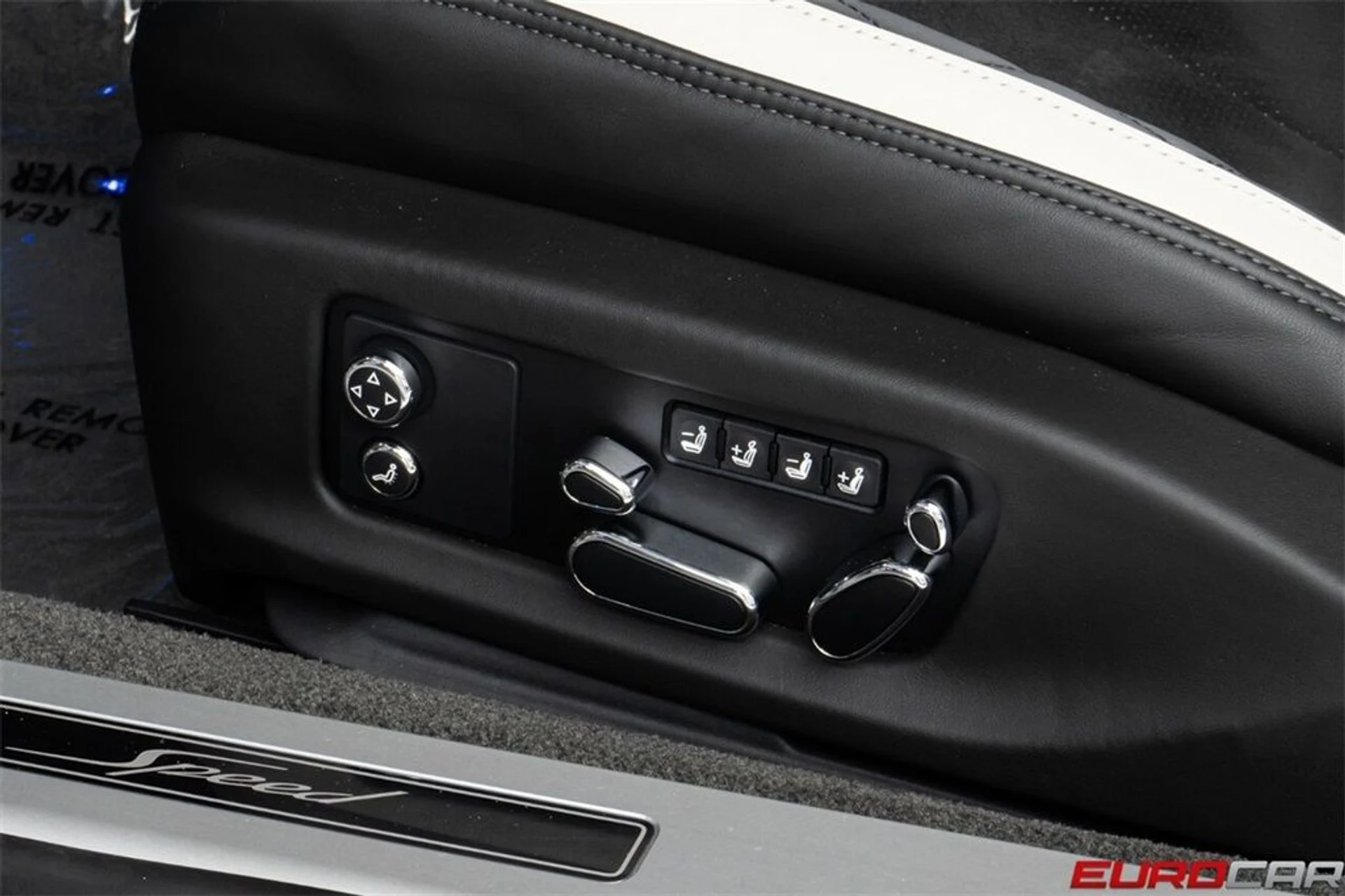 mph042_2732578767_image_43_317f38ed8f