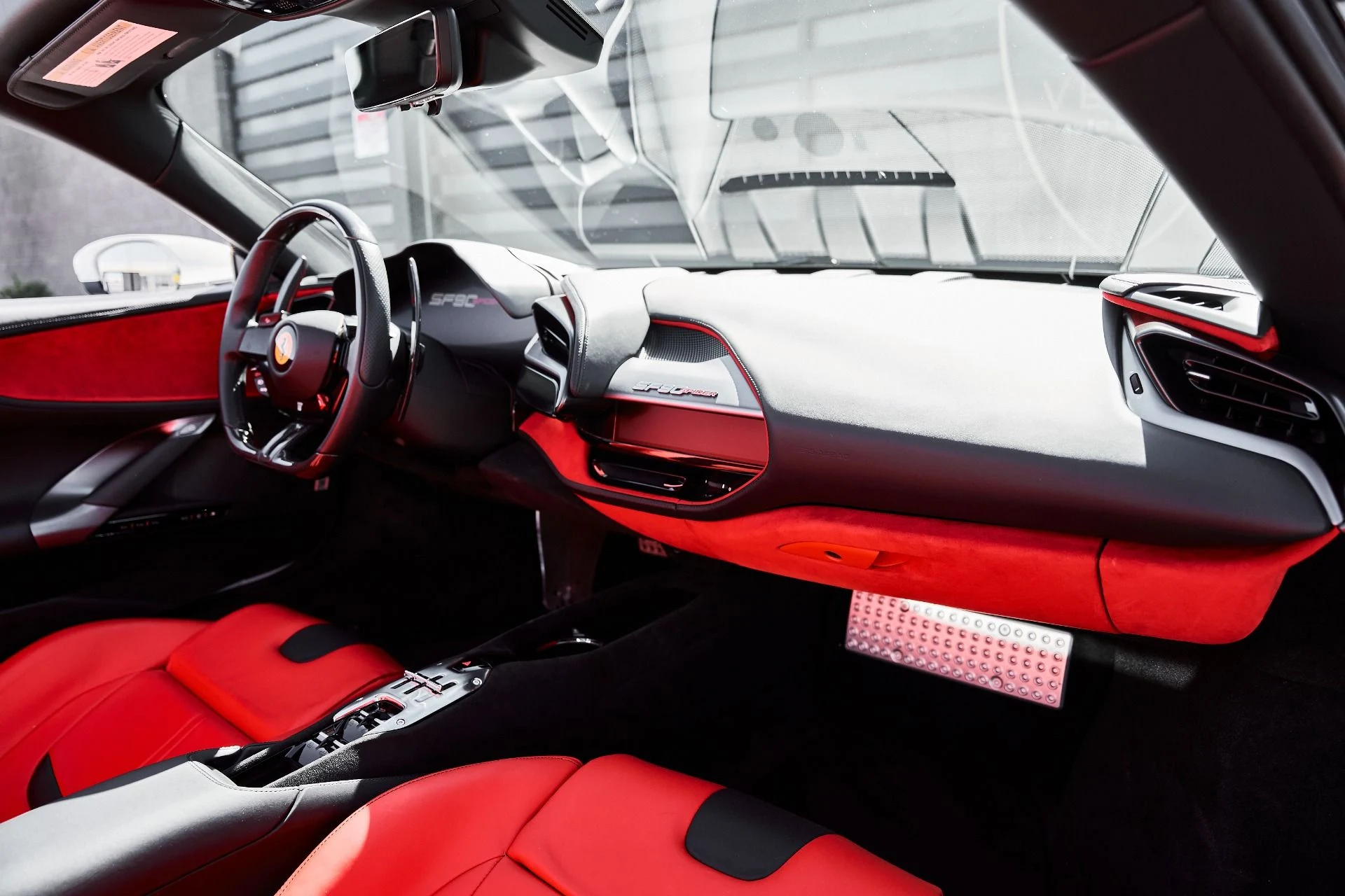 mph042_2741159707_Used_2024_Ferrari_SF_90_Spider_Base_1776734359_57a327134b