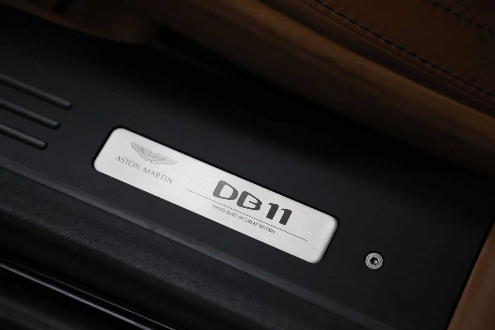mph042_274167524_Used_2022_Aston_Martin_DB_11_Volante_2fed28a36b