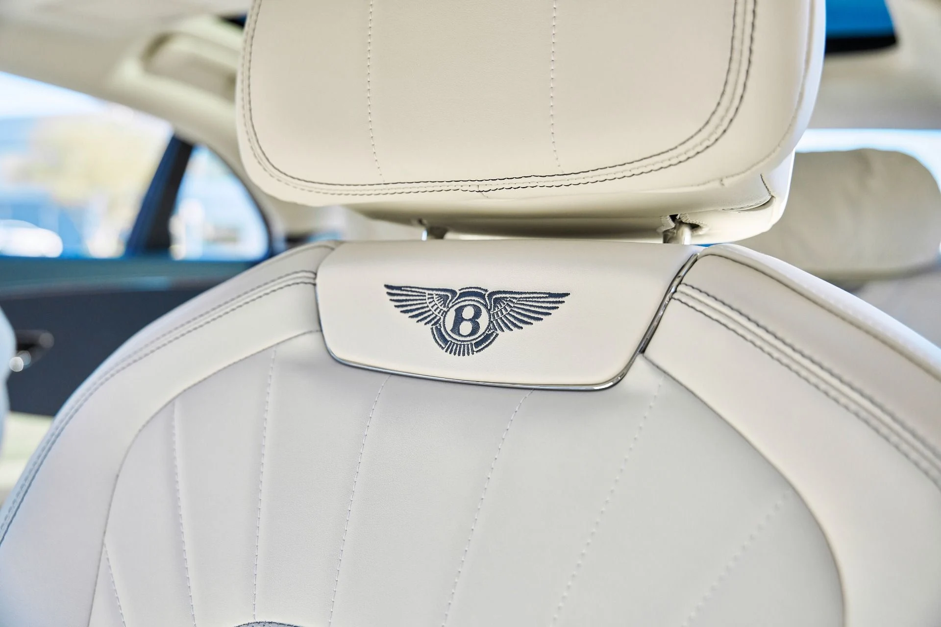 mph042_2742338672_Used_2024_Bentley_Flying_Spur_Mulliner_V8_1768876606_cb51310267