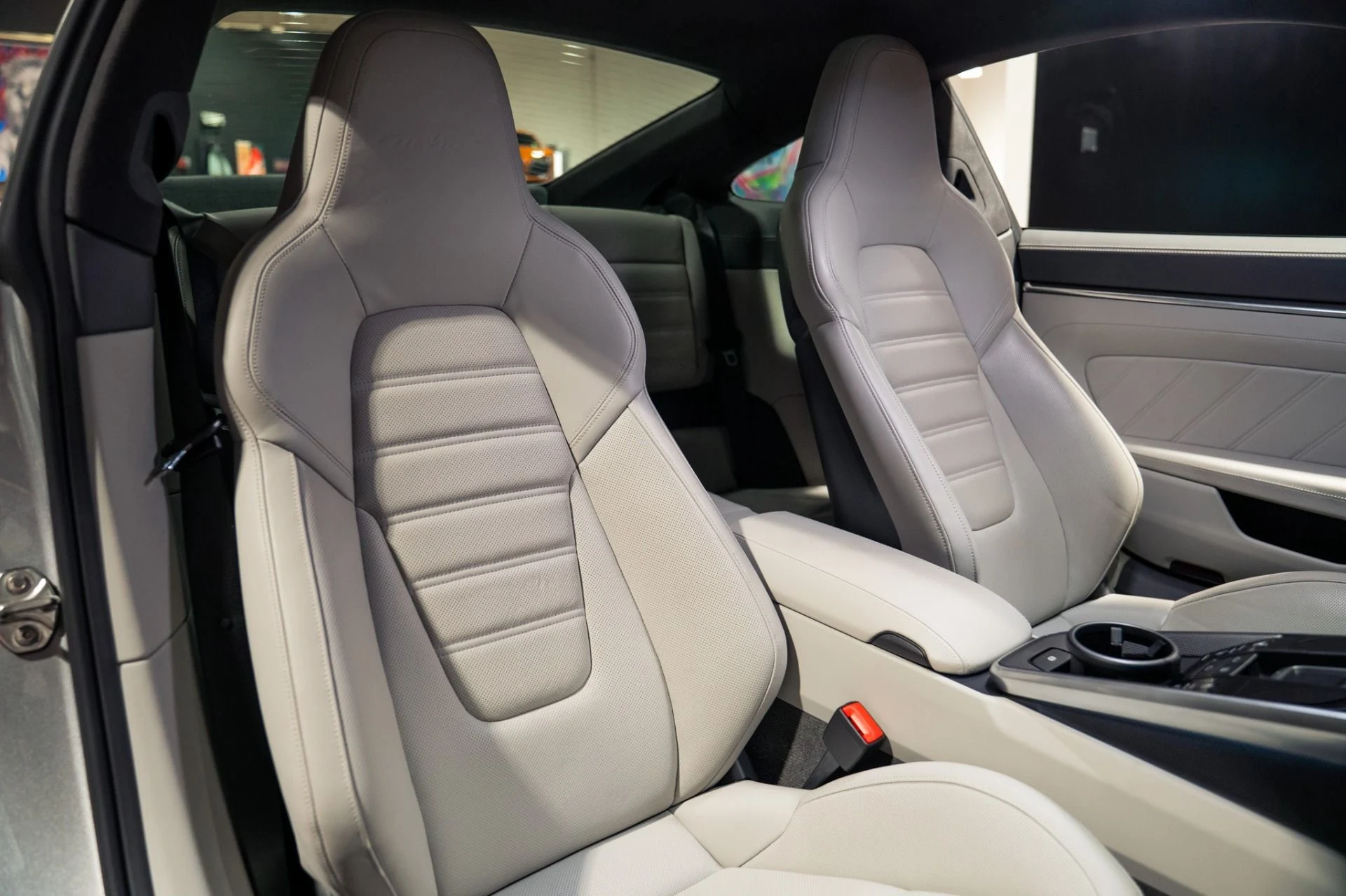 mph042_2742697735_Used_2024_Porsche_911_Turbo_S_1785536190_18981a81e2