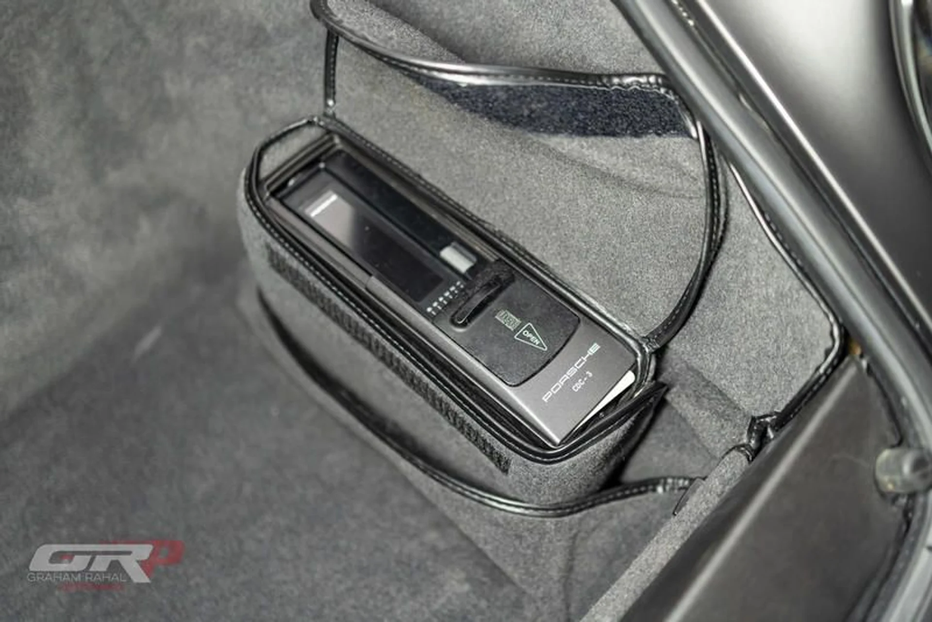 mph042_2744584386_265204_BA_F1_B9_479_F_A40_A_3_B7_A4_A61_BB_52_e56e98d852