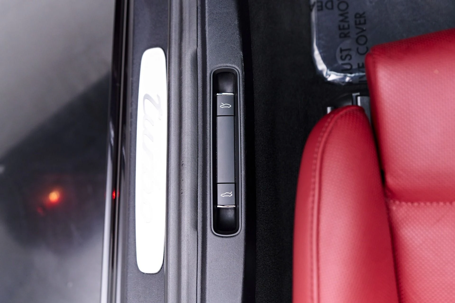 mph042_2751763114_Used_2019_Porsche_911_Turbo_1750270685_8259691ac2