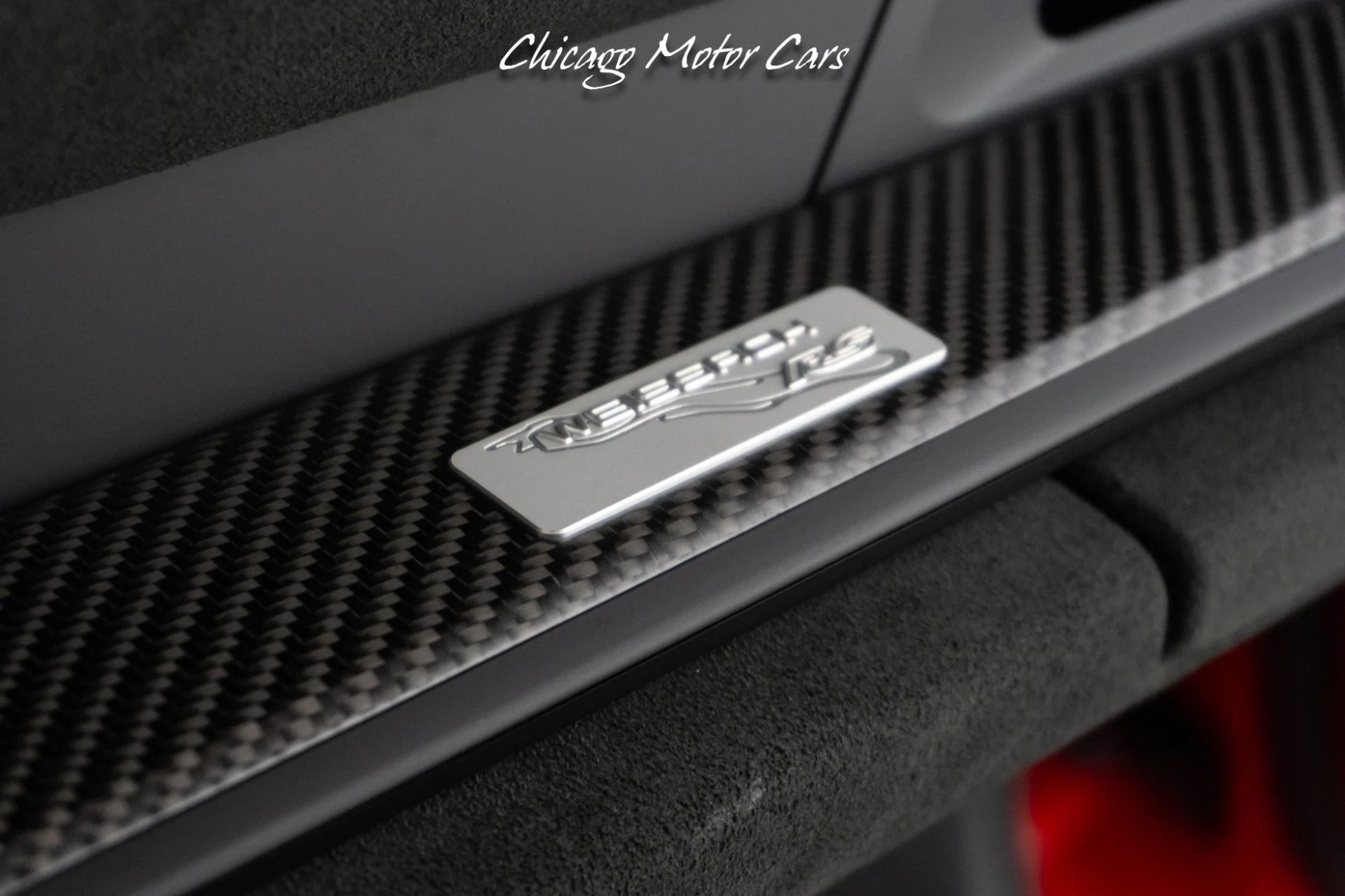 mph042_2761909450_13042_p43_l_c33ff217e7